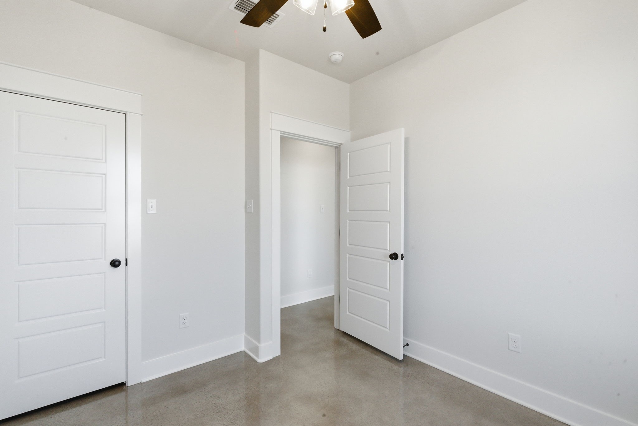 1001 Paramount Drive, Cresson, TX, 76035