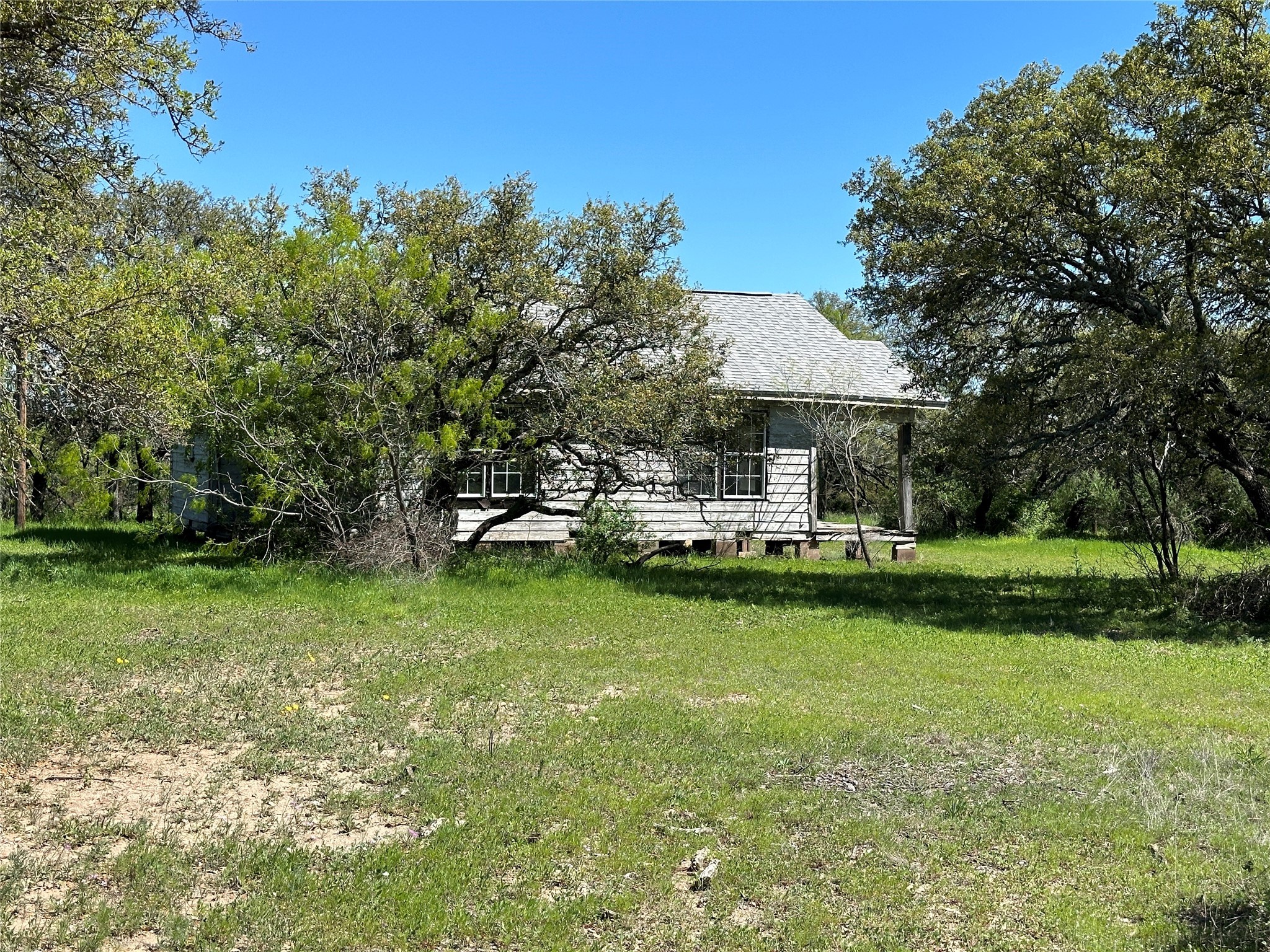 1868 W Hwy 84, Mullin, TX, 76864