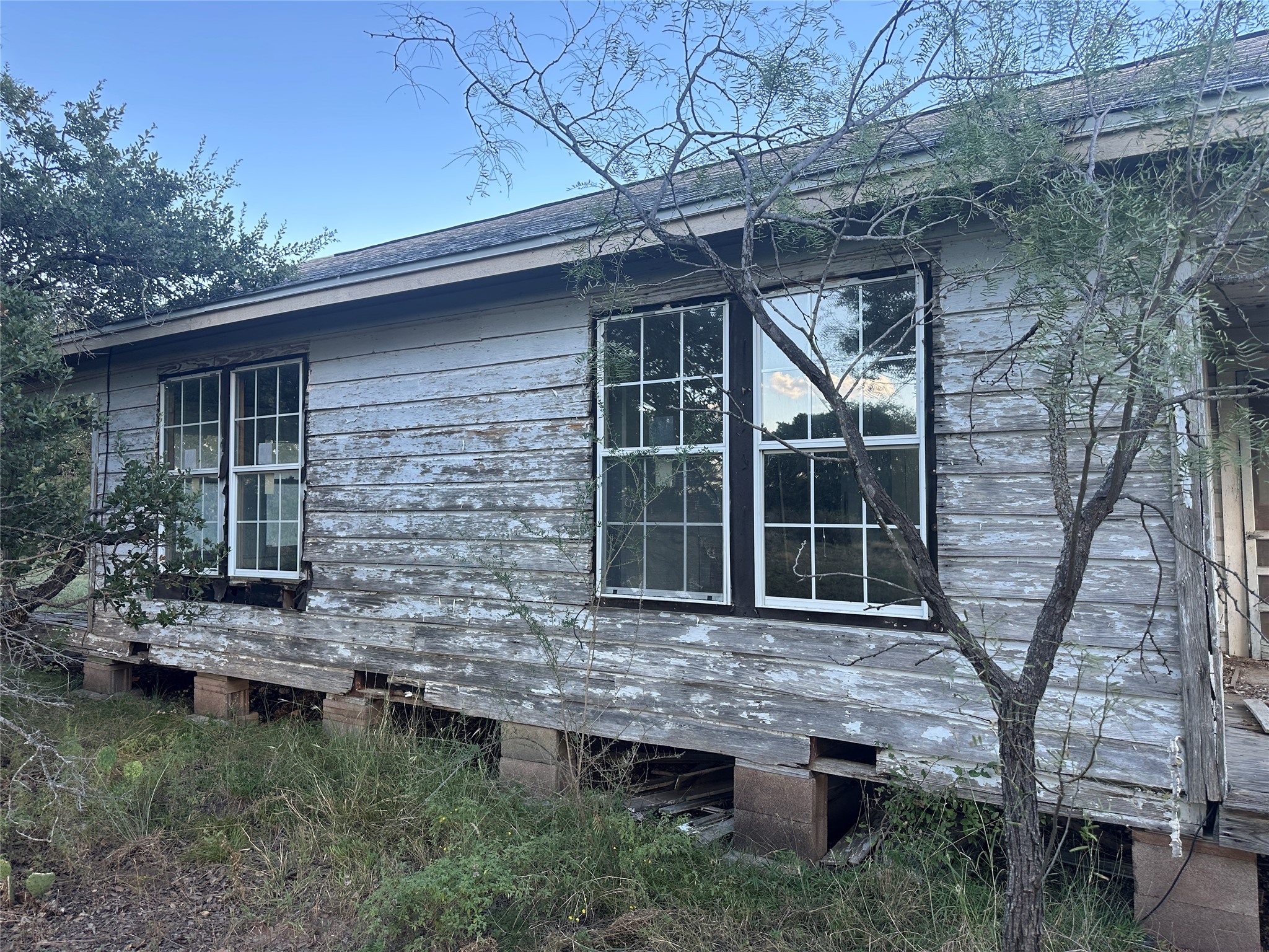 1868 W Hwy 84, Mullin, TX, 76864