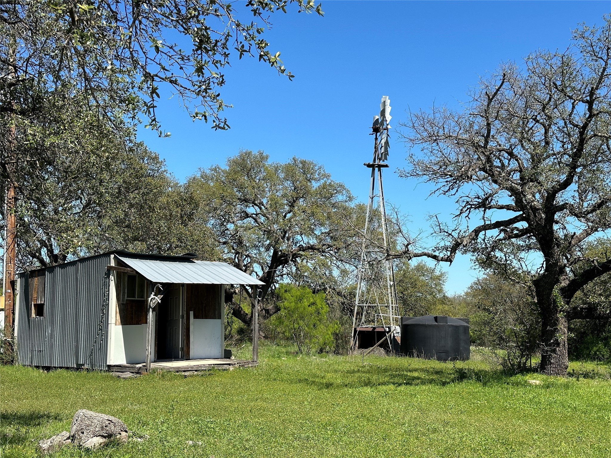 1868 W Hwy 84, Mullin, TX, 76864