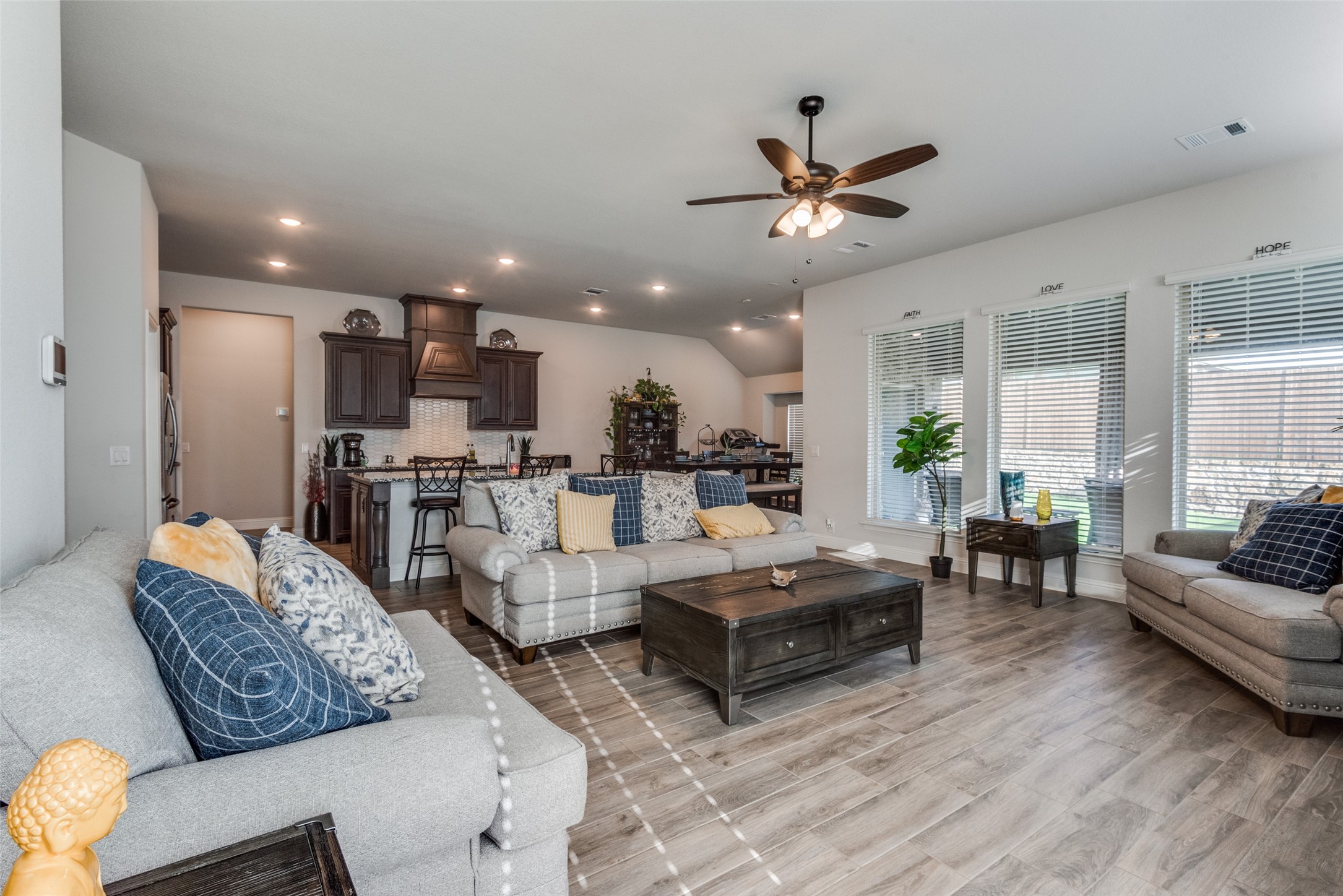 1003 Creekhaven Lane, Mansfield, TX, 76063
