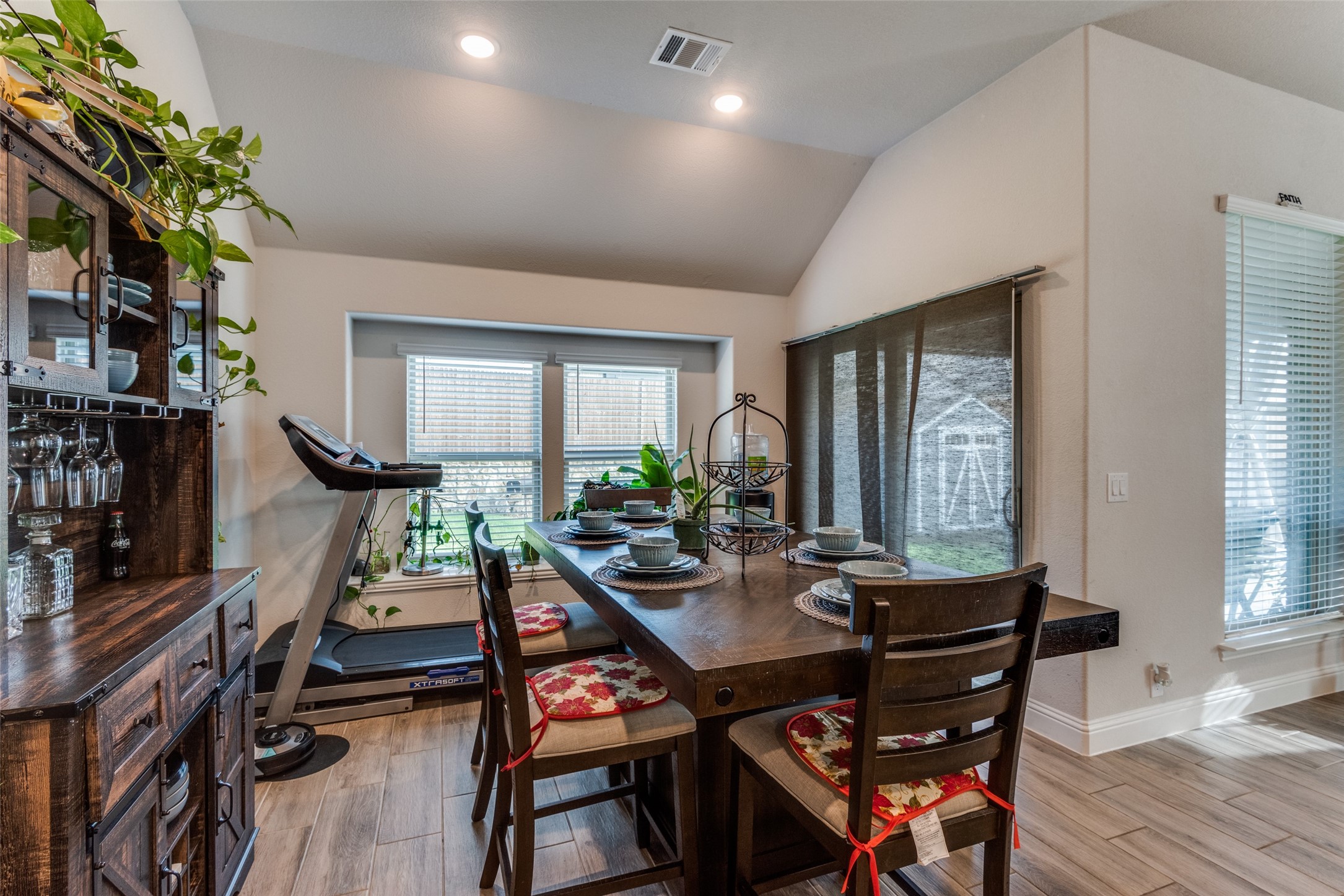 1003 Creekhaven Lane, Mansfield, TX, 76063