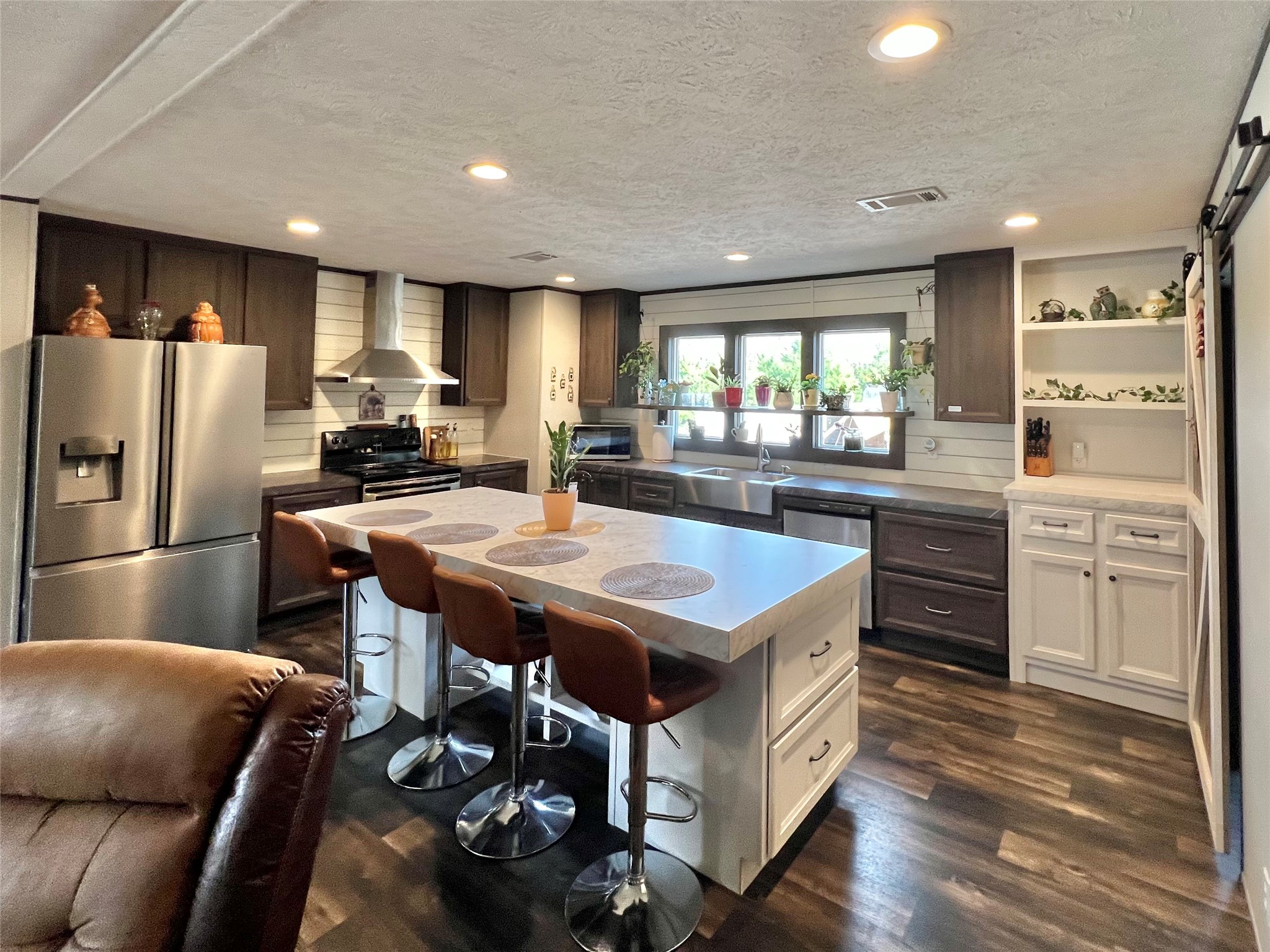 285 County Road  2262, Mineola, TX, 75773