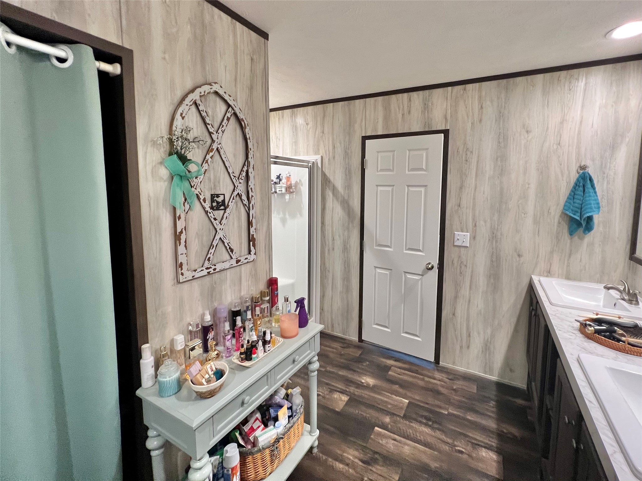 285 County Road  2262, Mineola, TX, 75773