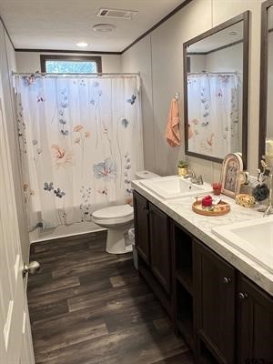285 County Road  2262, Mineola, TX, 75773