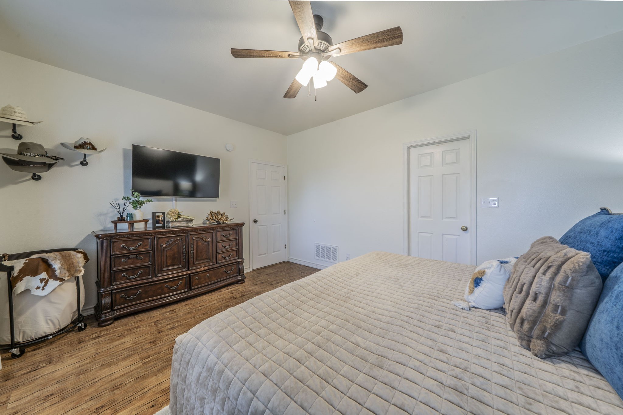 1992 Bledsoe Road, Gunter, TX, 75058