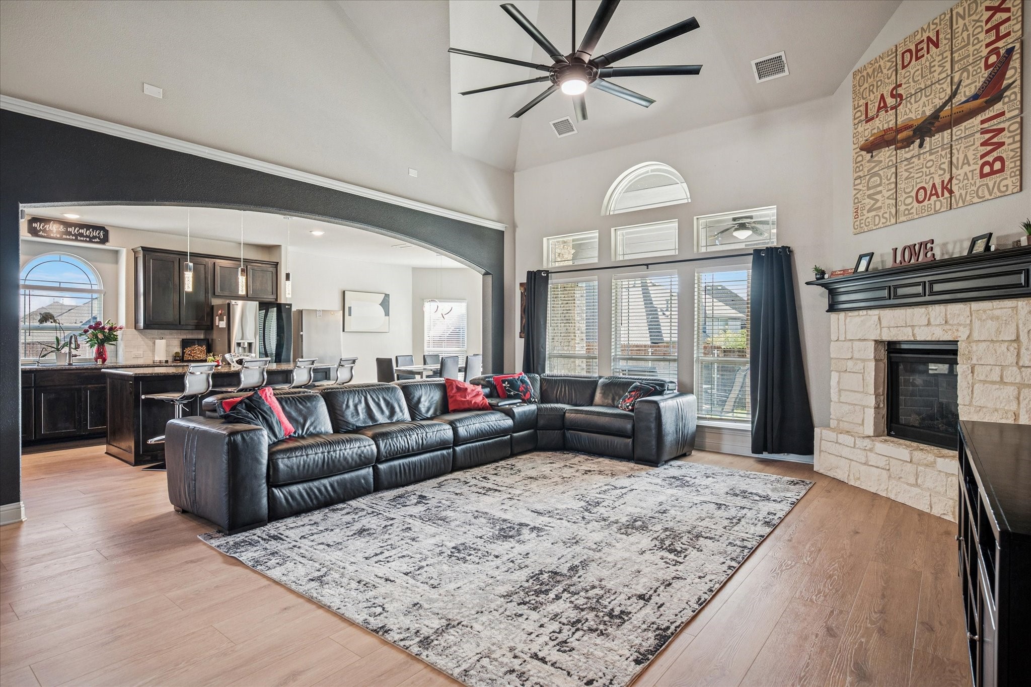 506 Crestview Drive, Midlothian, TX, 76065