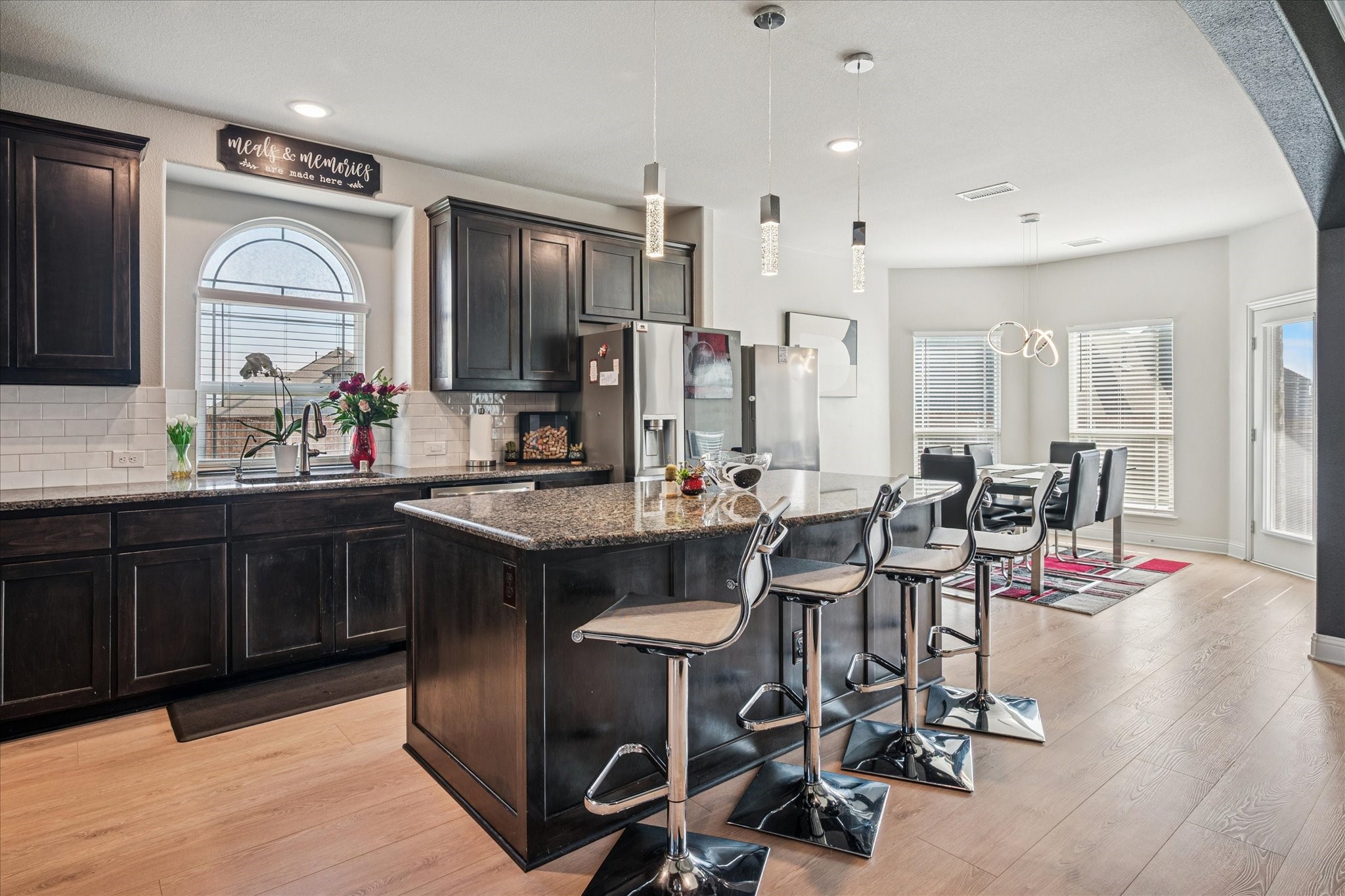 506 Crestview Drive, Midlothian, TX, 76065