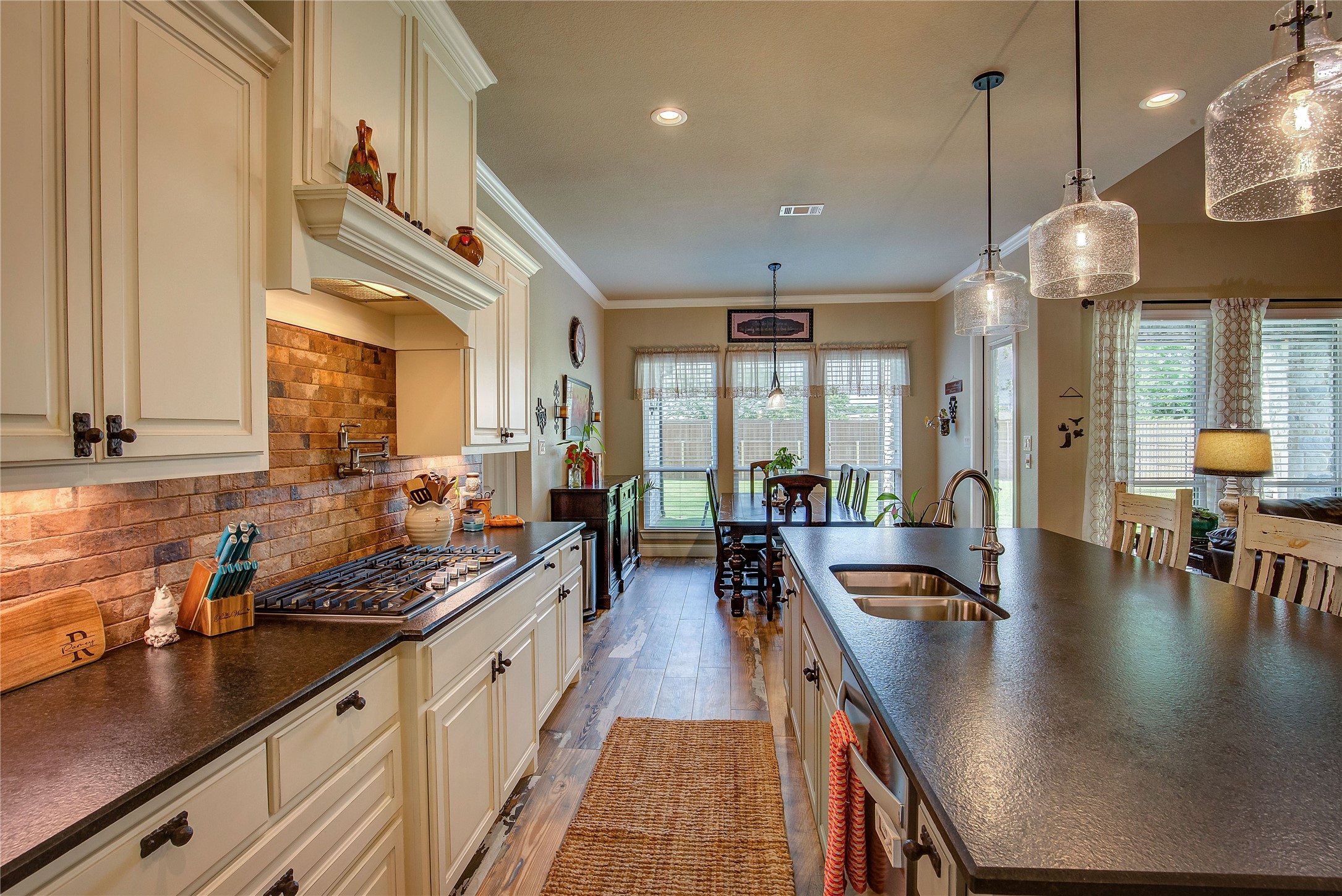 1025 Sinopa Street, Caddo Mills, TX, 75135