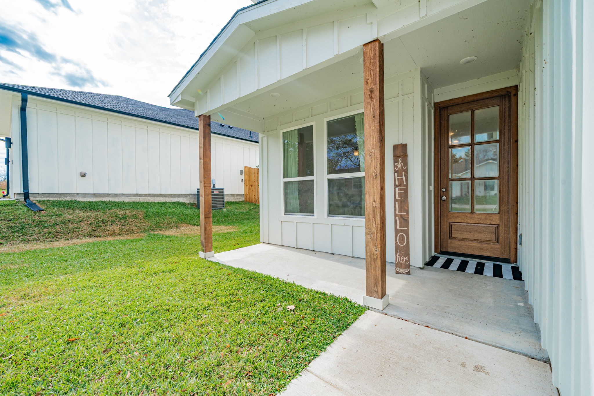 319 Coral Reef Street, Gun Barrel City, TX, 75156