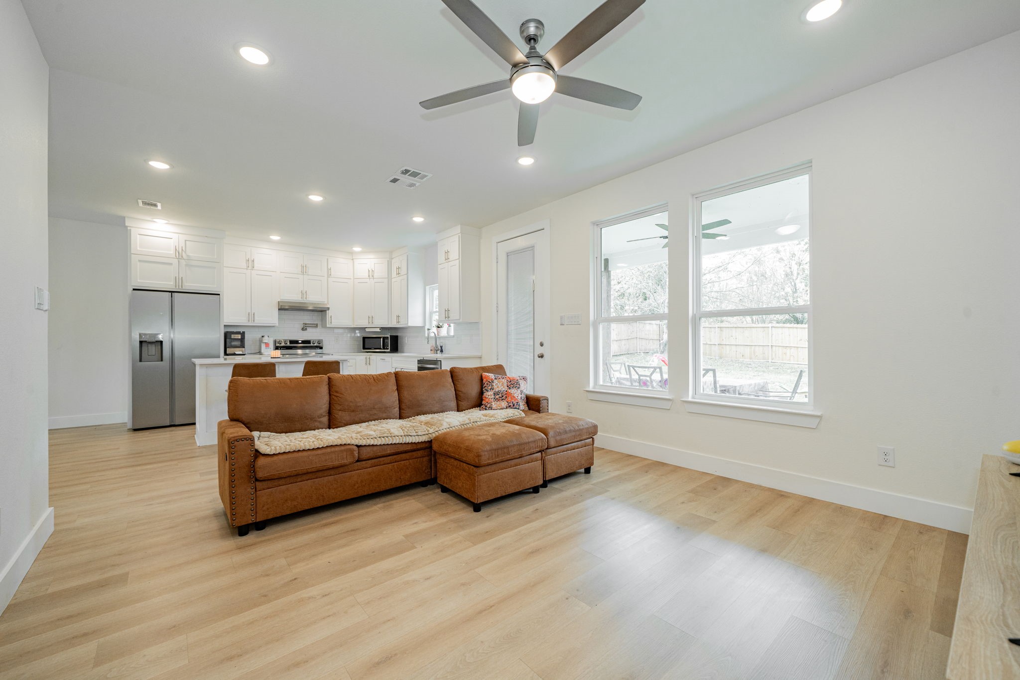319 Coral Reef Street, Gun Barrel City, TX, 75156