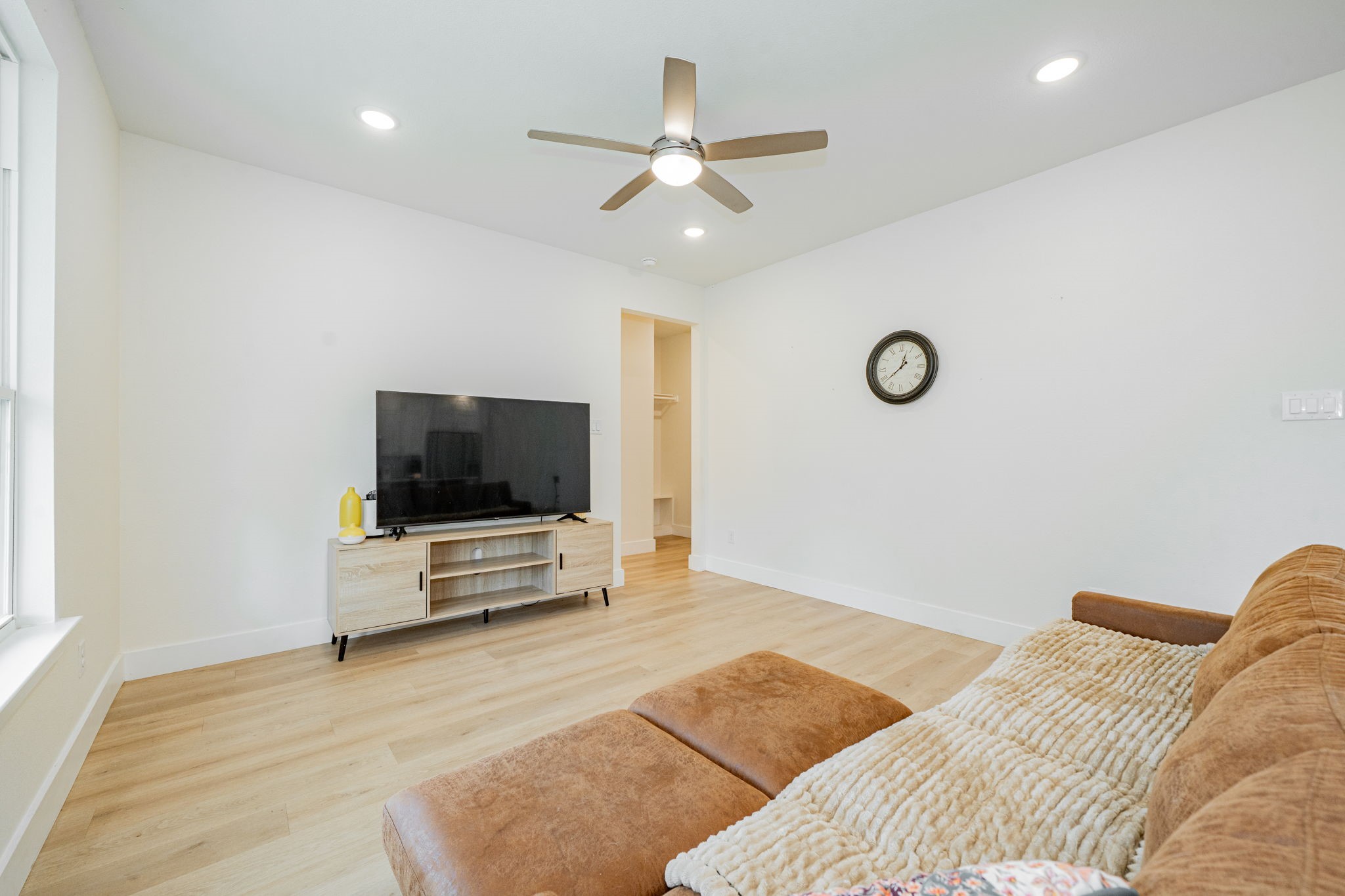 319 Coral Reef Street, Gun Barrel City, TX, 75156