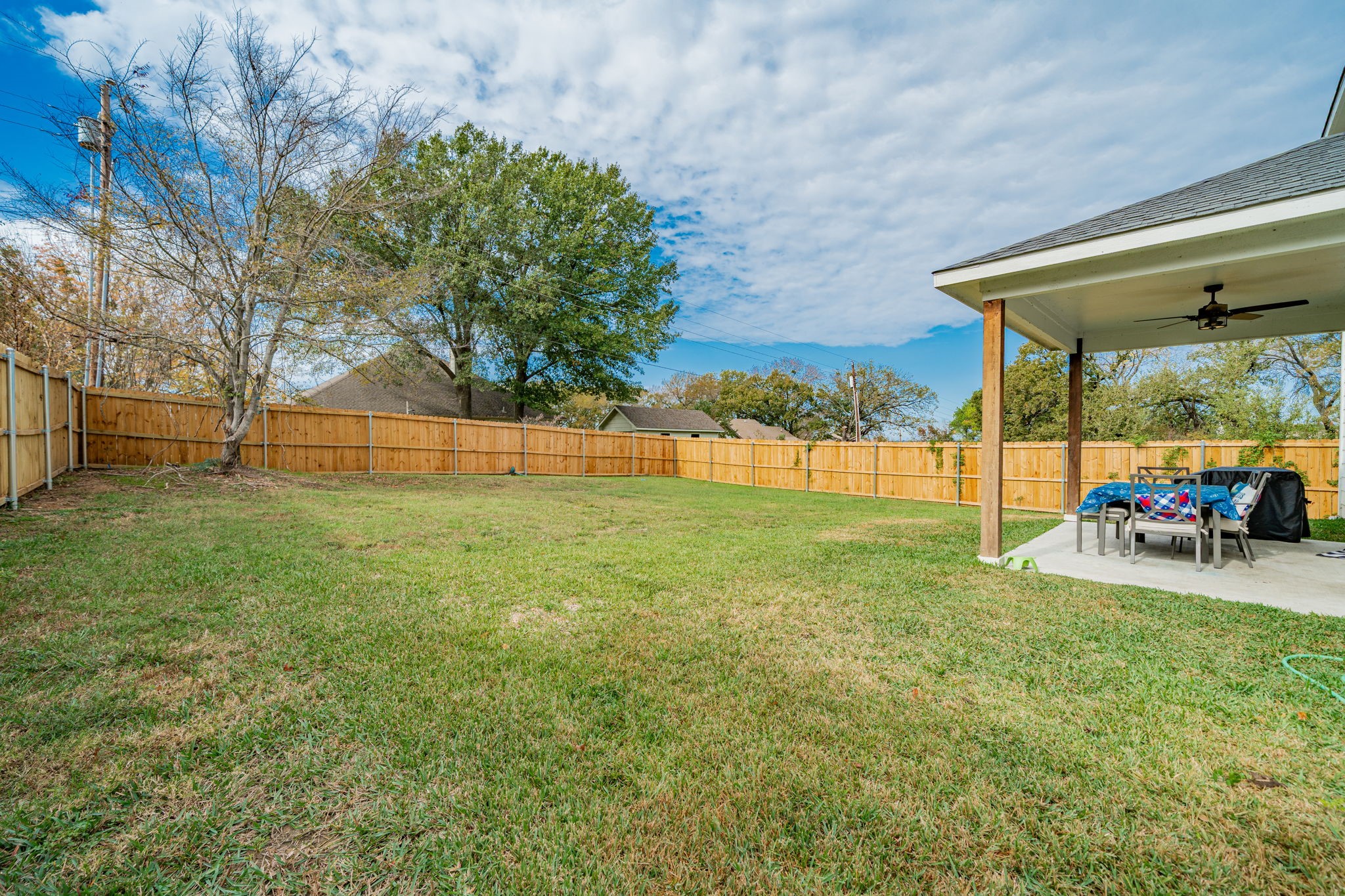 319 Coral Reef Street, Gun Barrel City, TX, 75156
