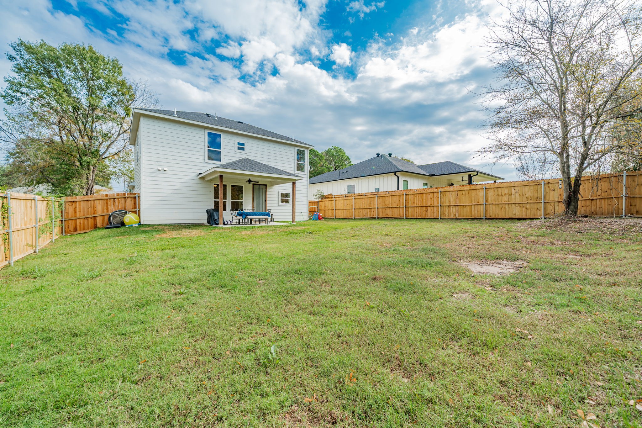 319 Coral Reef Street, Gun Barrel City, TX, 75156