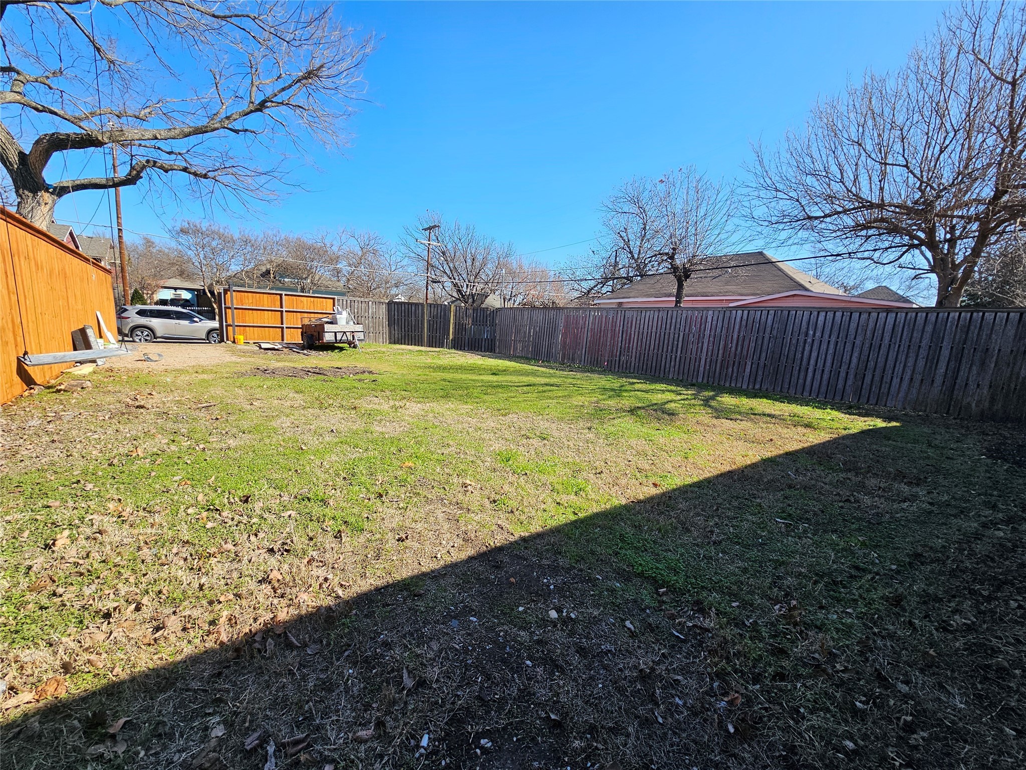 Property photo 02 of 115 S Saint Mary Avenue, Dallas, TX 75214 | MLS #21120946