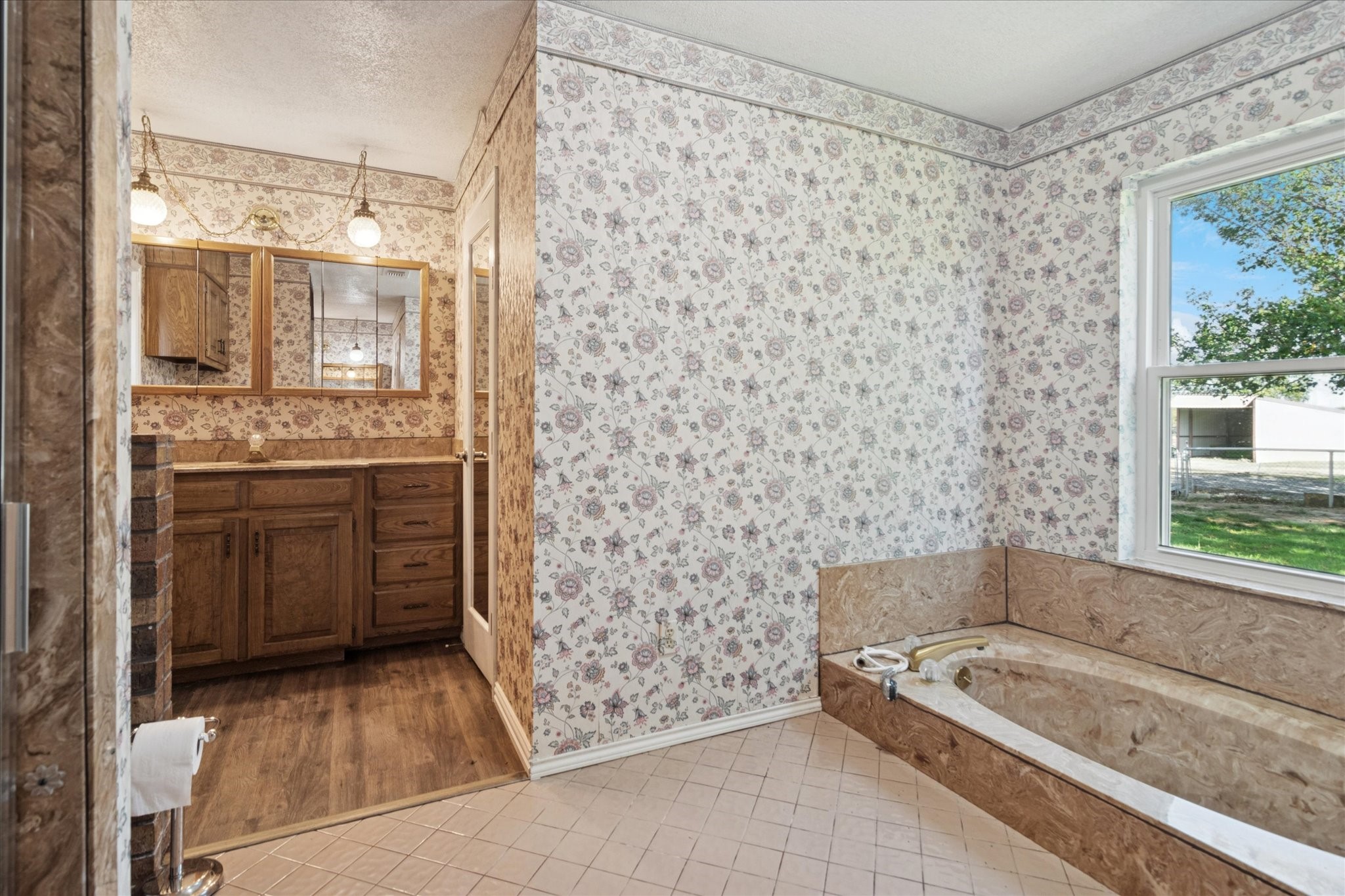 2300 Union Hill Road, Sanger, TX, 76266