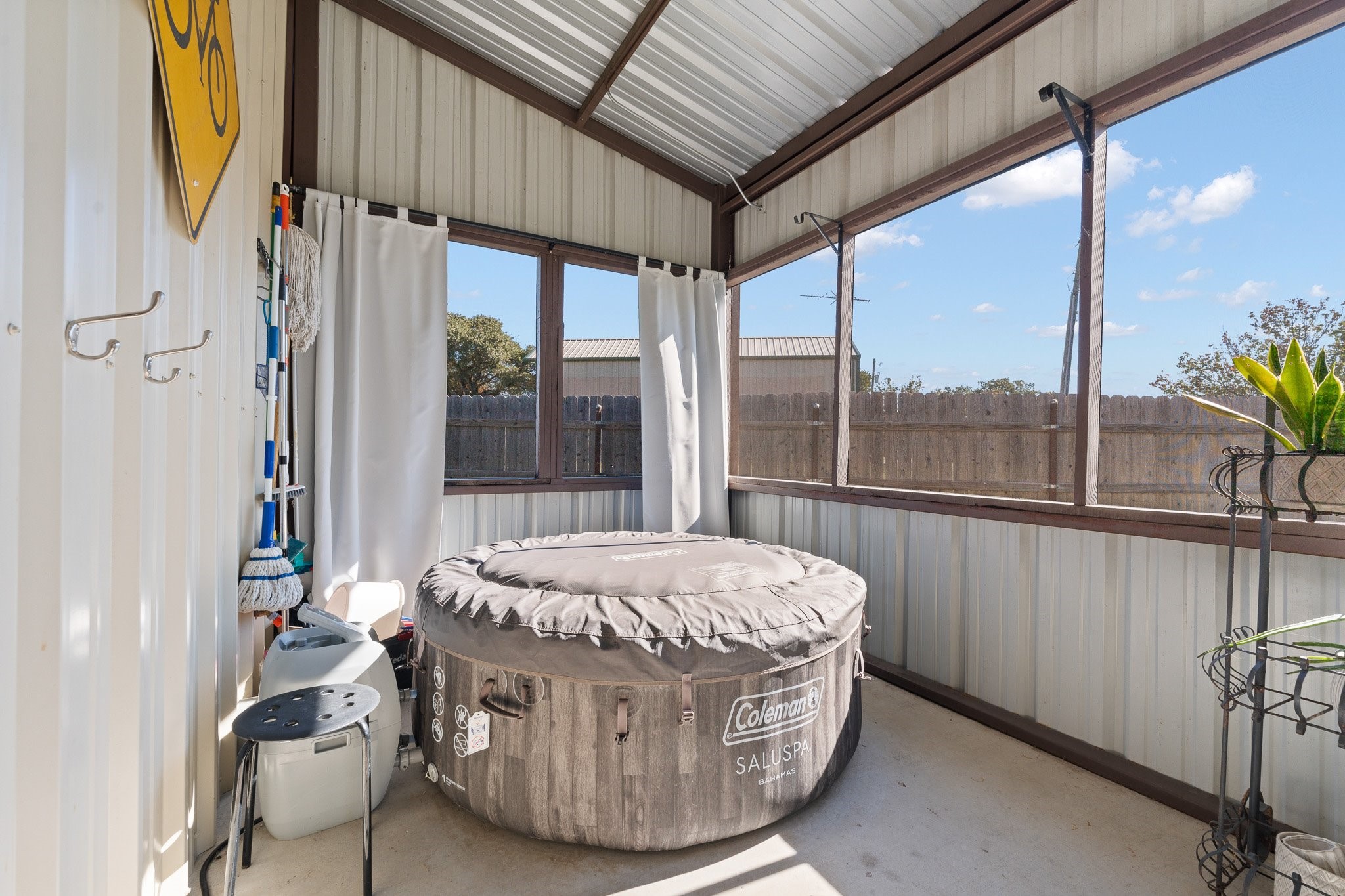 121 Grand Teton Drive, Whitney, TX, 76692