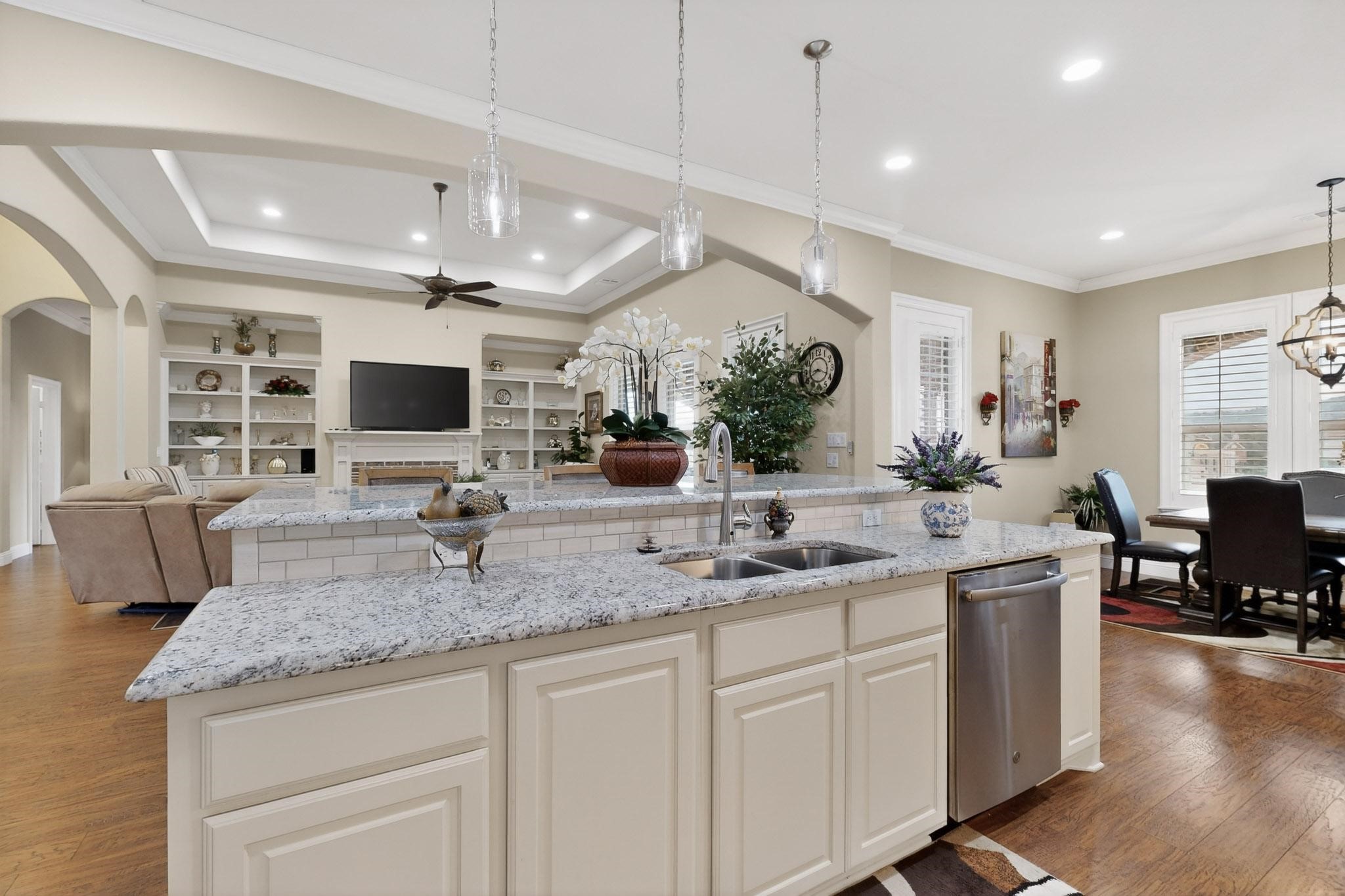 2416 Sweeping Meadows Lane, Cedar Hill, TX, 75104