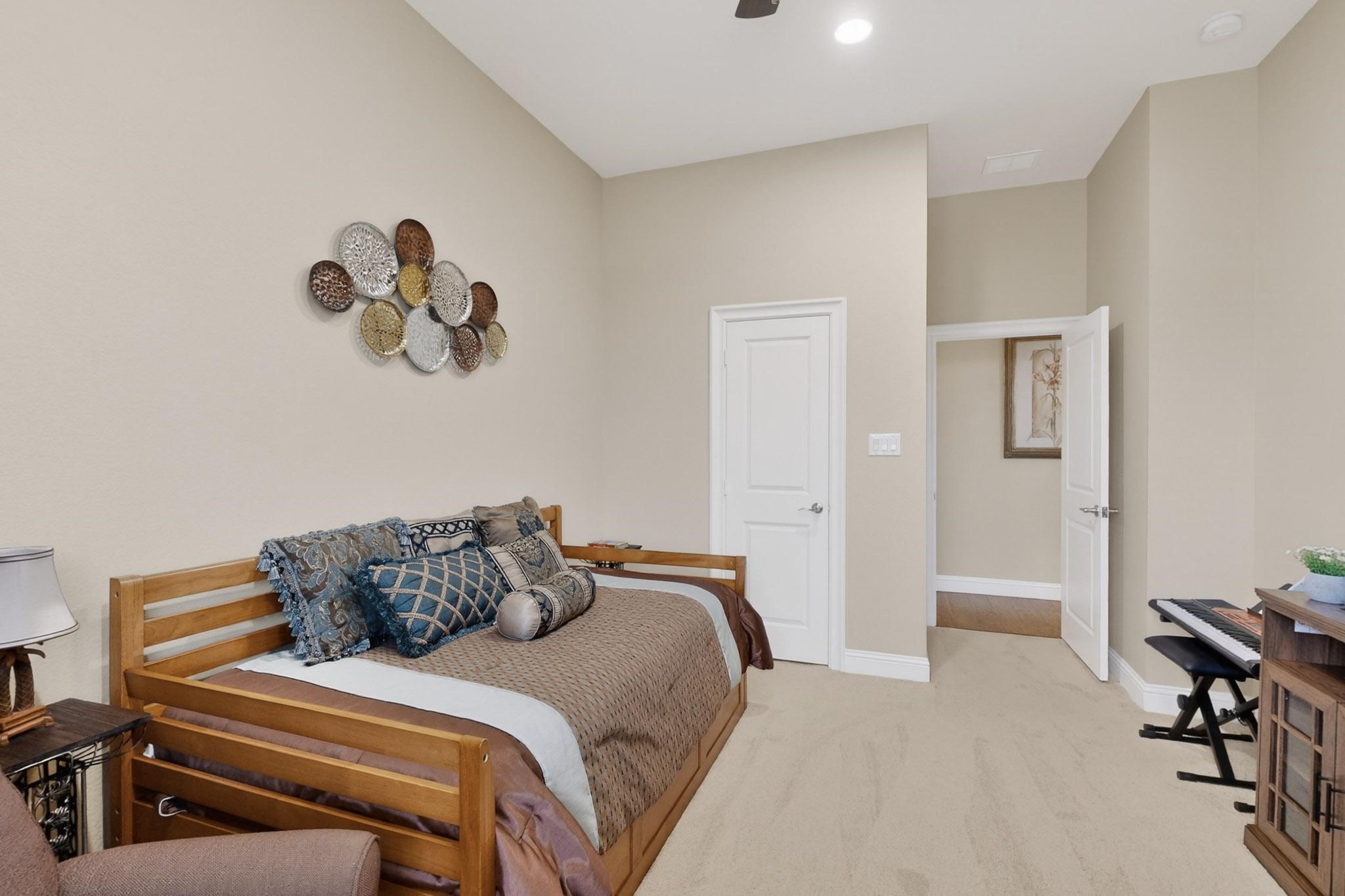 2416 Sweeping Meadows Lane, Cedar Hill, TX, 75104