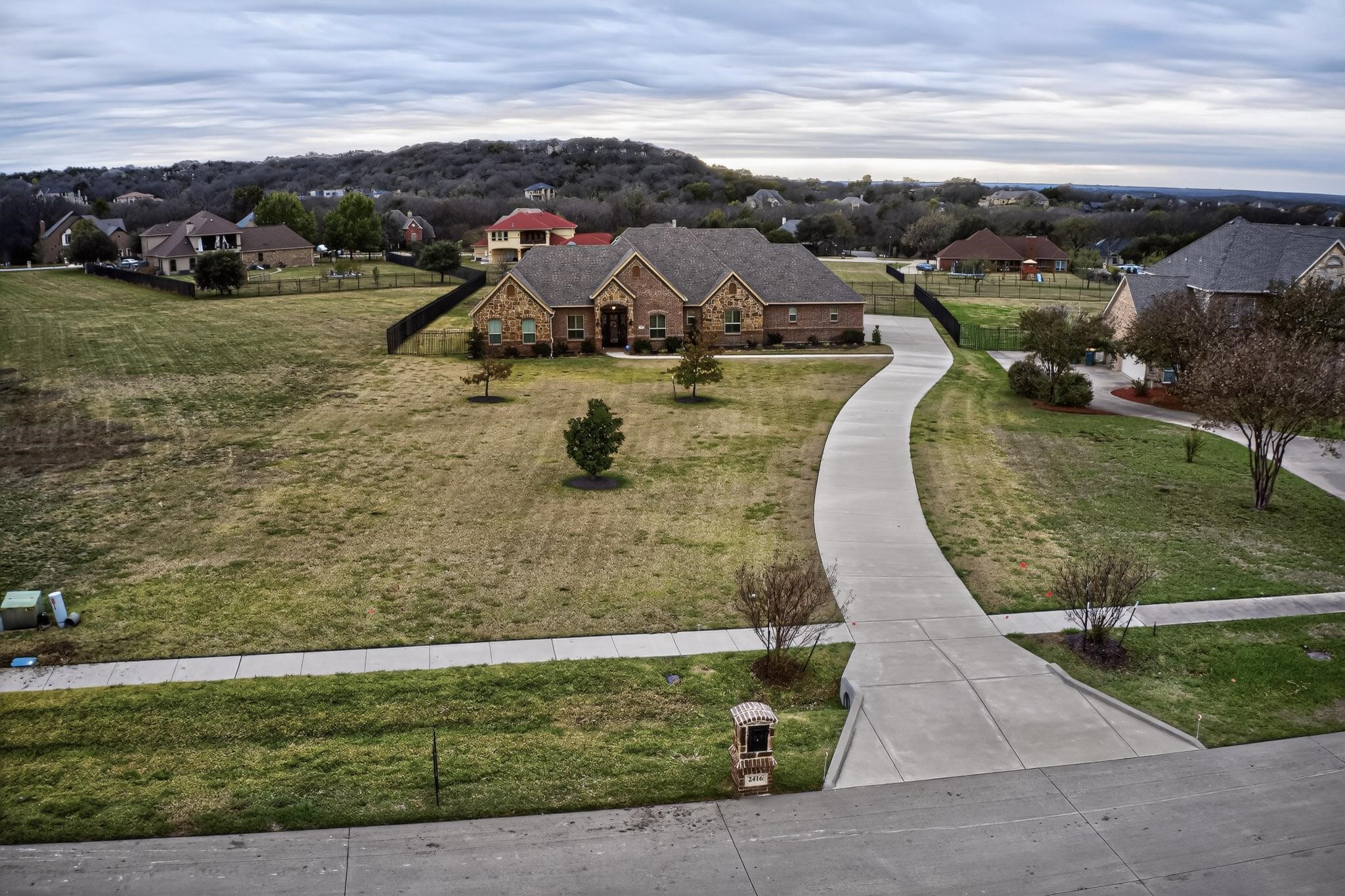 2416 Sweeping Meadows Lane, Cedar Hill, TX, 75104