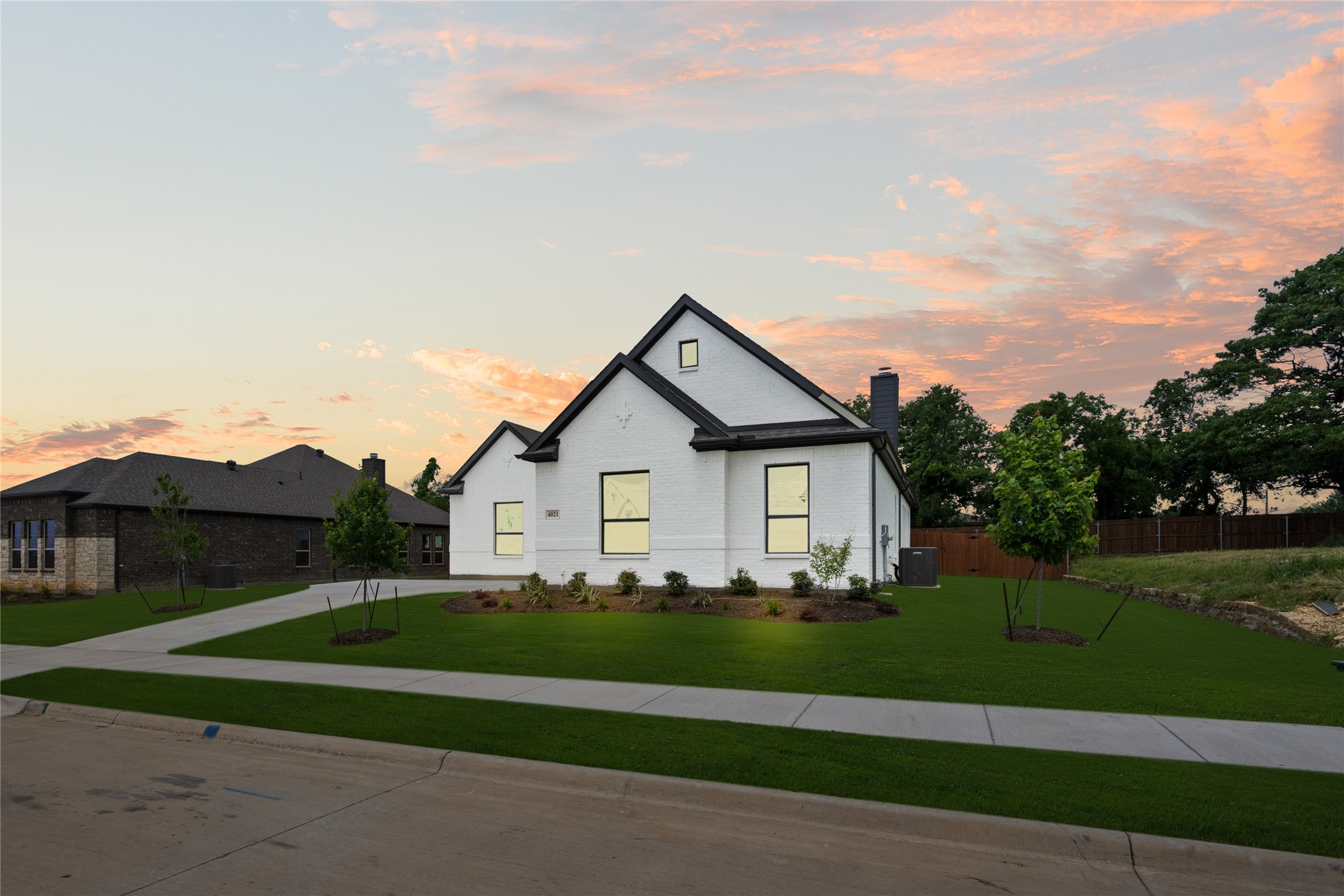 Property photo 03 of 4021 Alpine Street, Midlothian, TX 76065 | MLS #21122631
