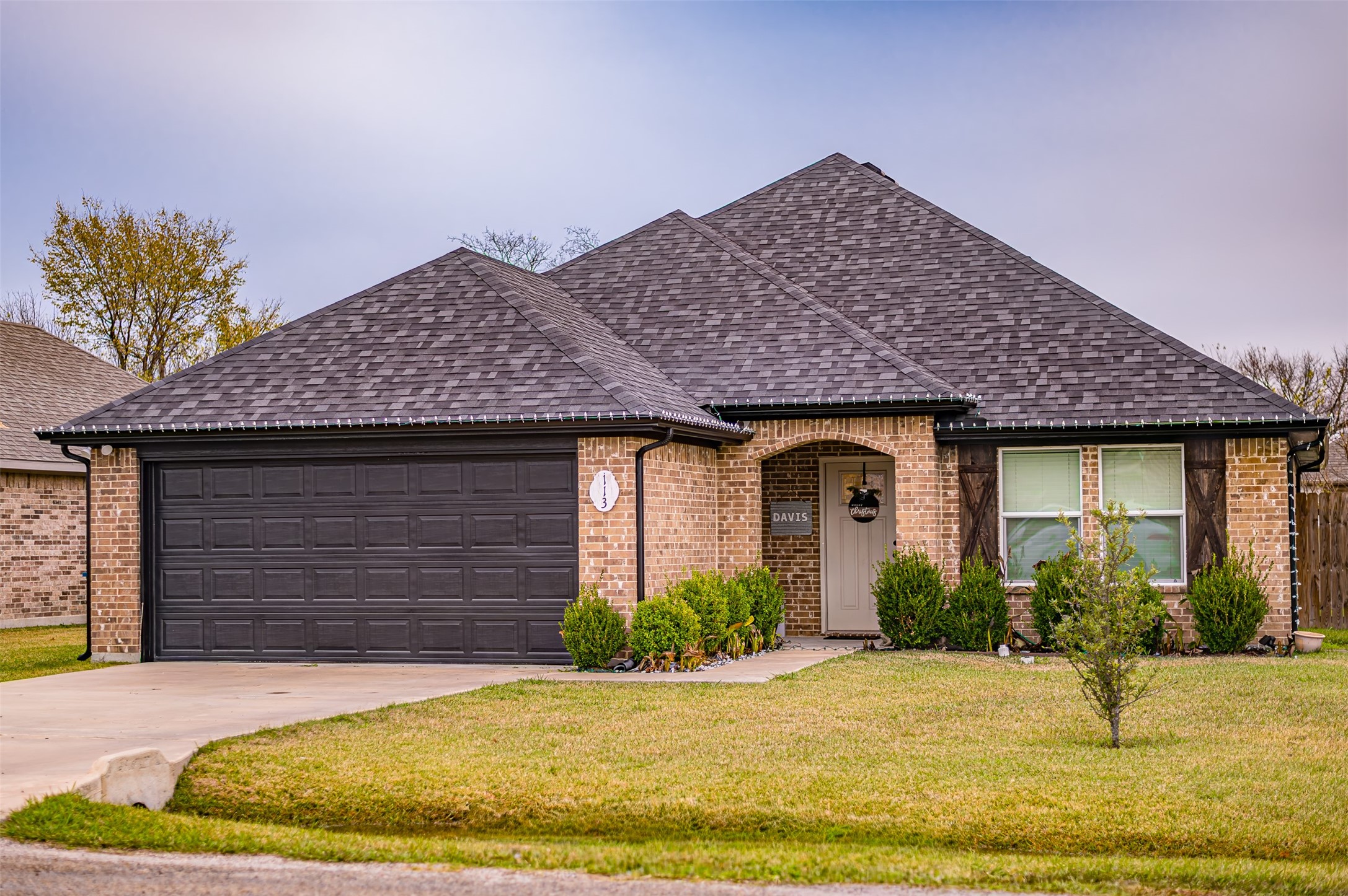 Property photo 01 of 113 Halifax Circle, Palmer, TX 75152 | MLS #21122689