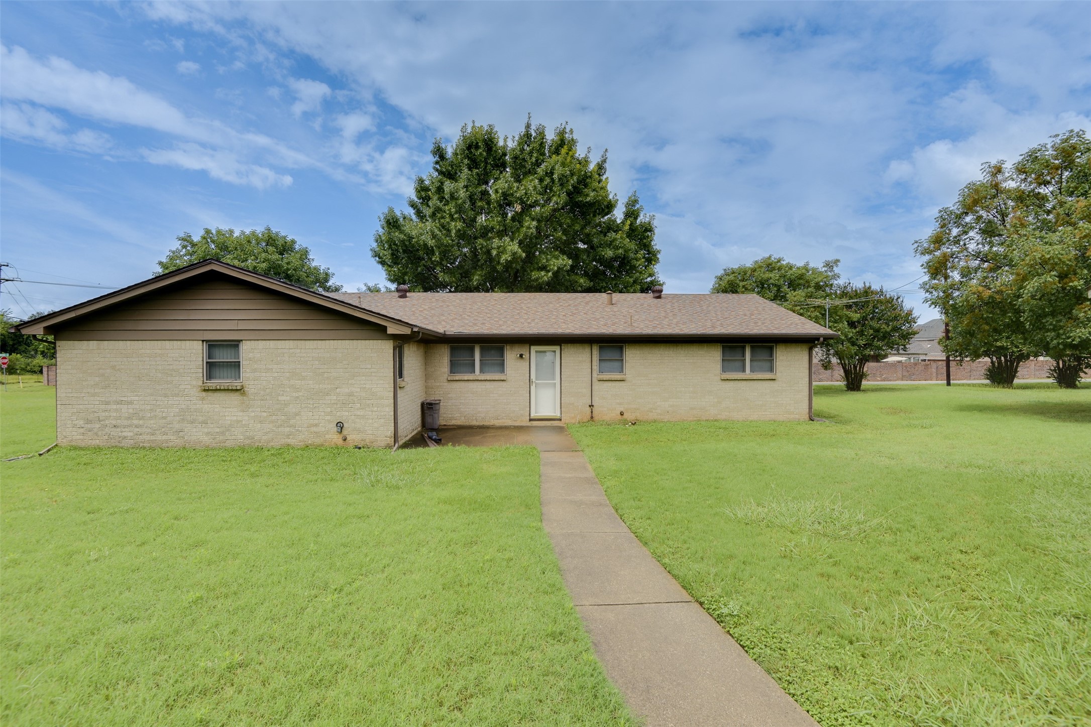 802 Cardinal Road, Mansfield, TX, 76063