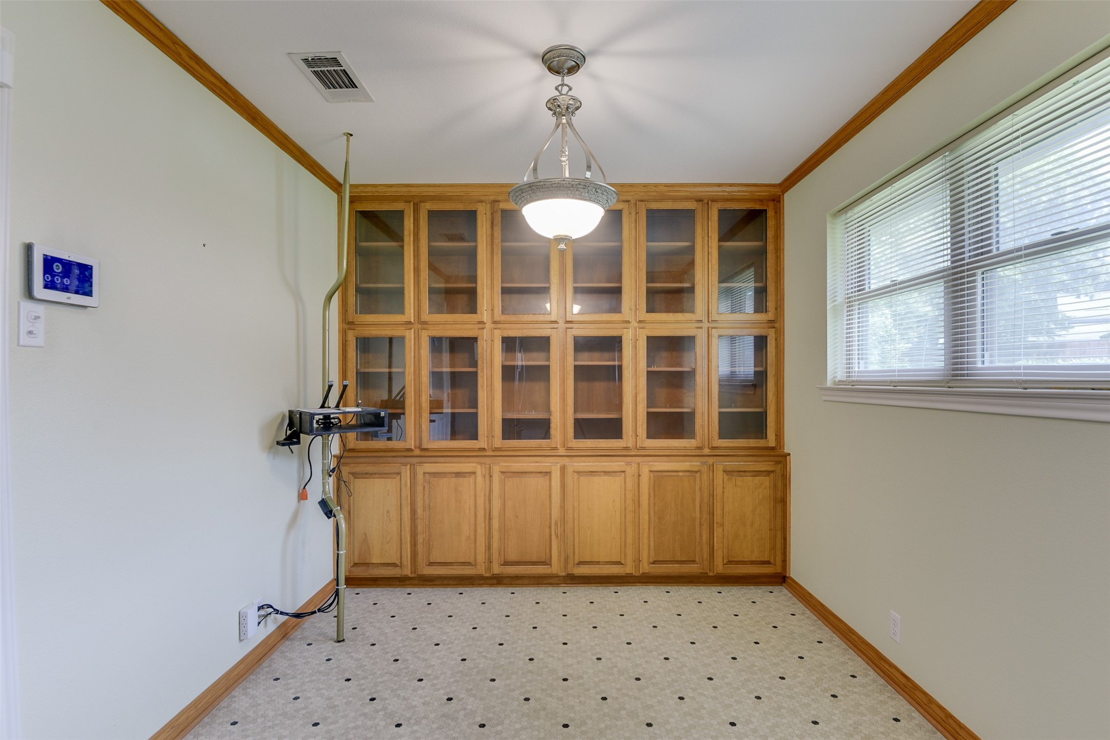 802 Cardinal Road, Mansfield, TX, 76063