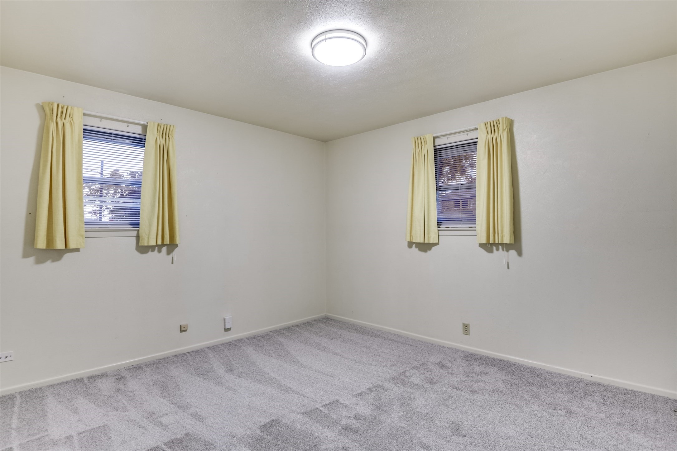 802 Cardinal Road, Mansfield, TX, 76063