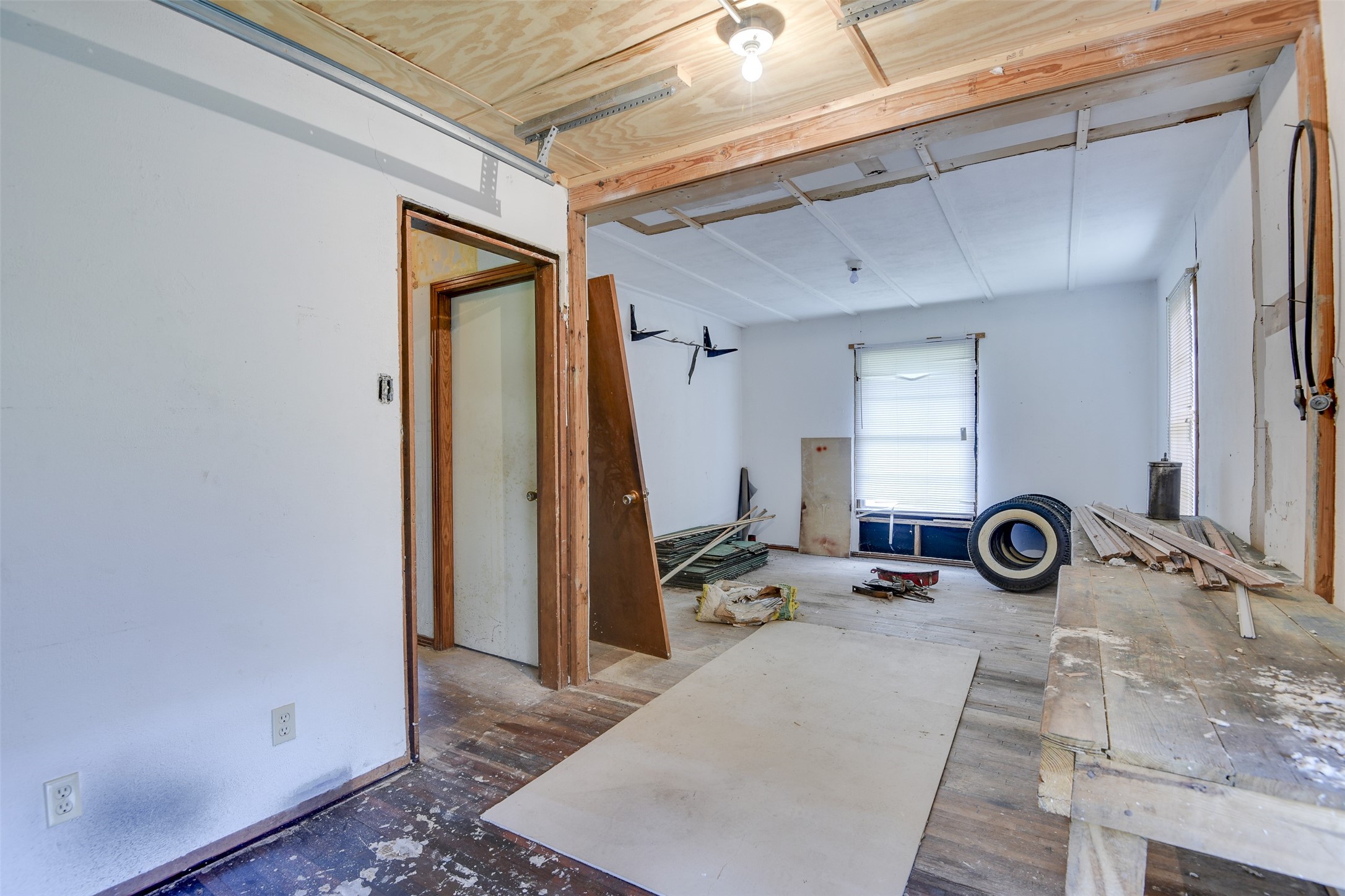 802 Cardinal Road, Mansfield, TX, 76063