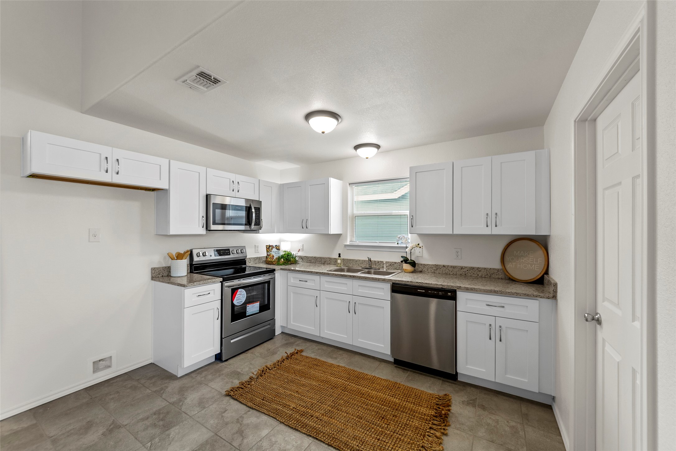 413 Whitney Court, Rio Vista, TX, 76093