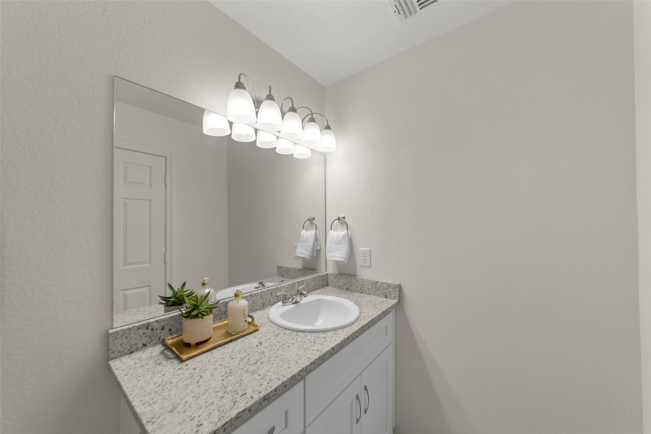 413 Whitney Court, Rio Vista, TX, 76093