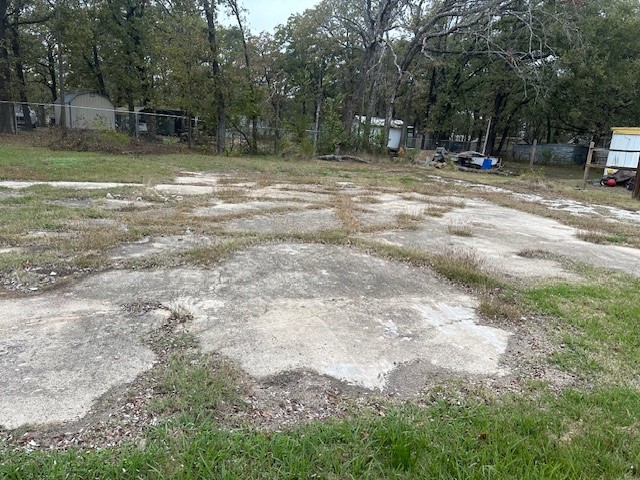 Property photo 02 of 9884 Lake Shore Drive Wills, Point, TX 75169 | MLS #21123252