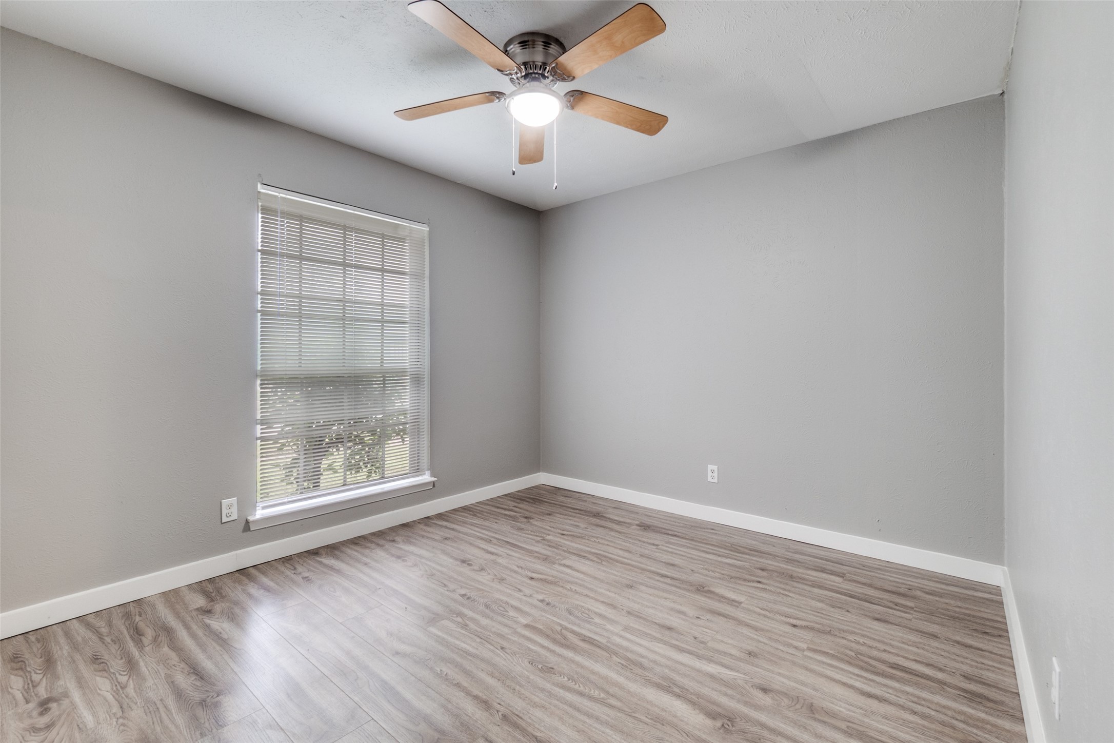 3336 Pacesetter Drive, Dallas, TX, 75241