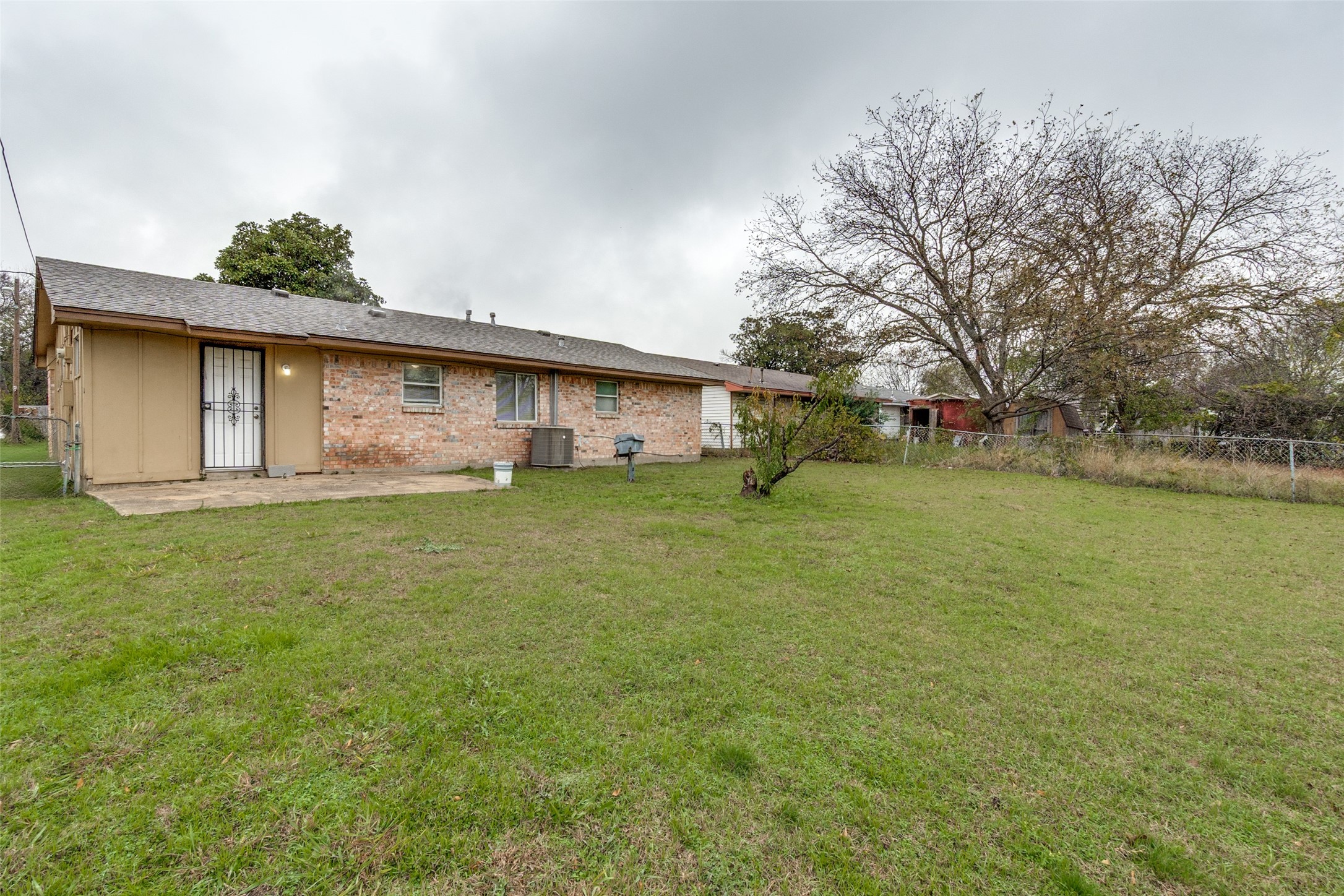 3336 Pacesetter Drive, Dallas, TX, 75241