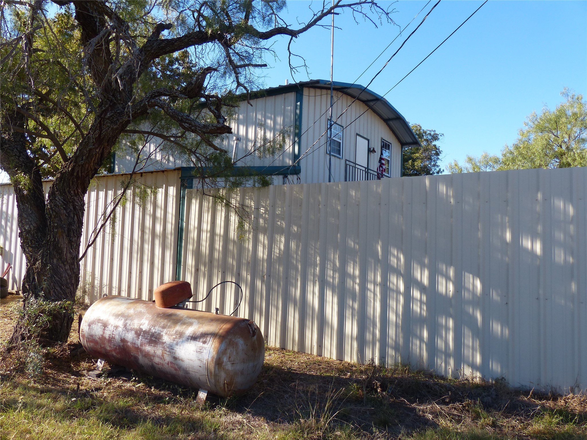 101 S Loop, Brady, TX, 76825
