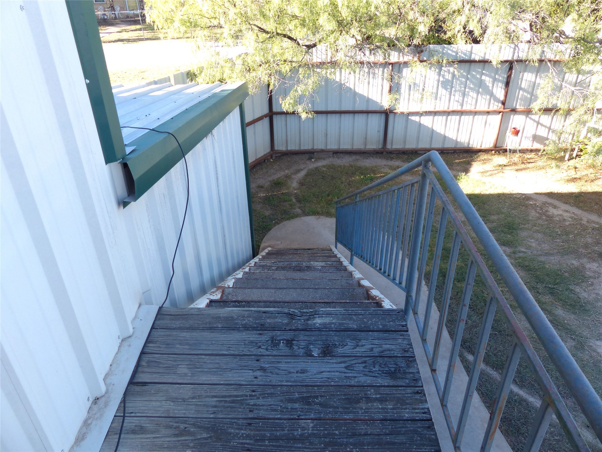 101 S Loop, Brady, TX, 76825