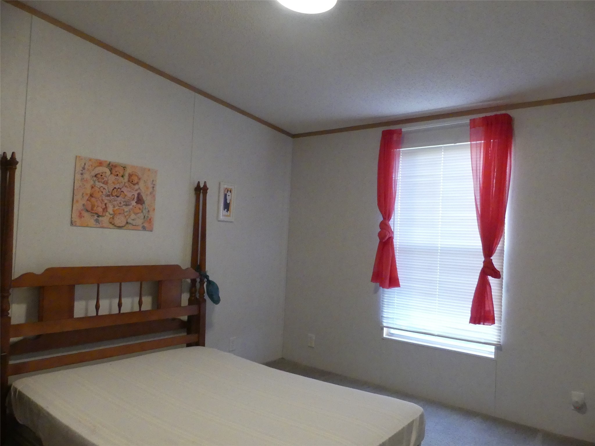 422 Hutchinson Street, Bowie, TX, 76230