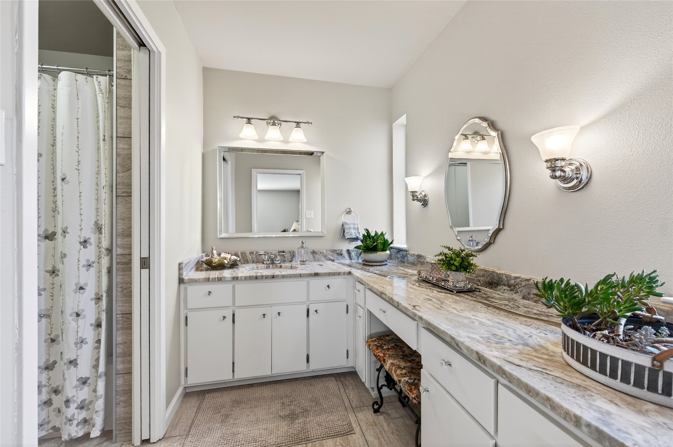 2215 Oak Creek Drive, Sherman, TX, 75092