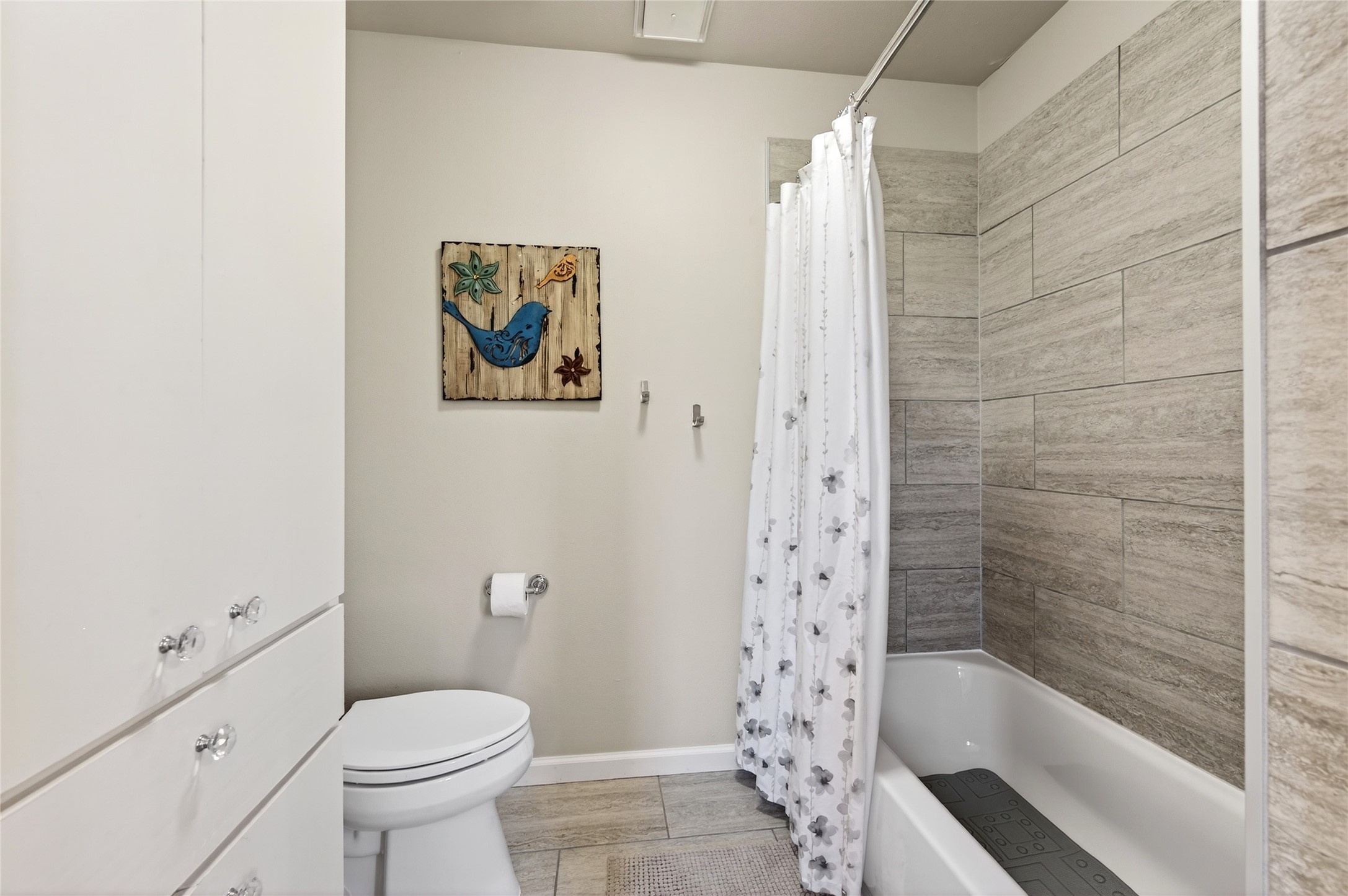 2215 Oak Creek Drive, Sherman, TX, 75092