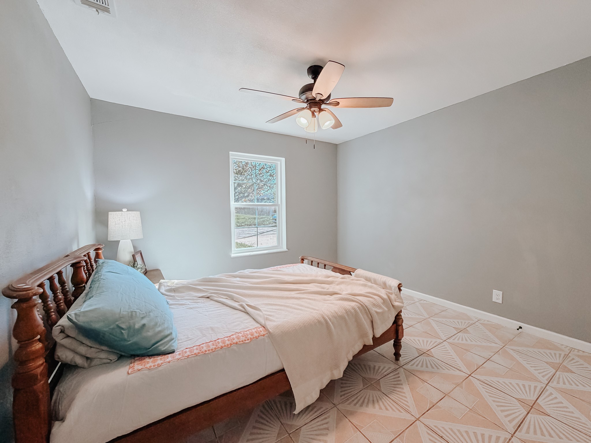 812 W 11th Avenue, Corsicana, TX, 75110