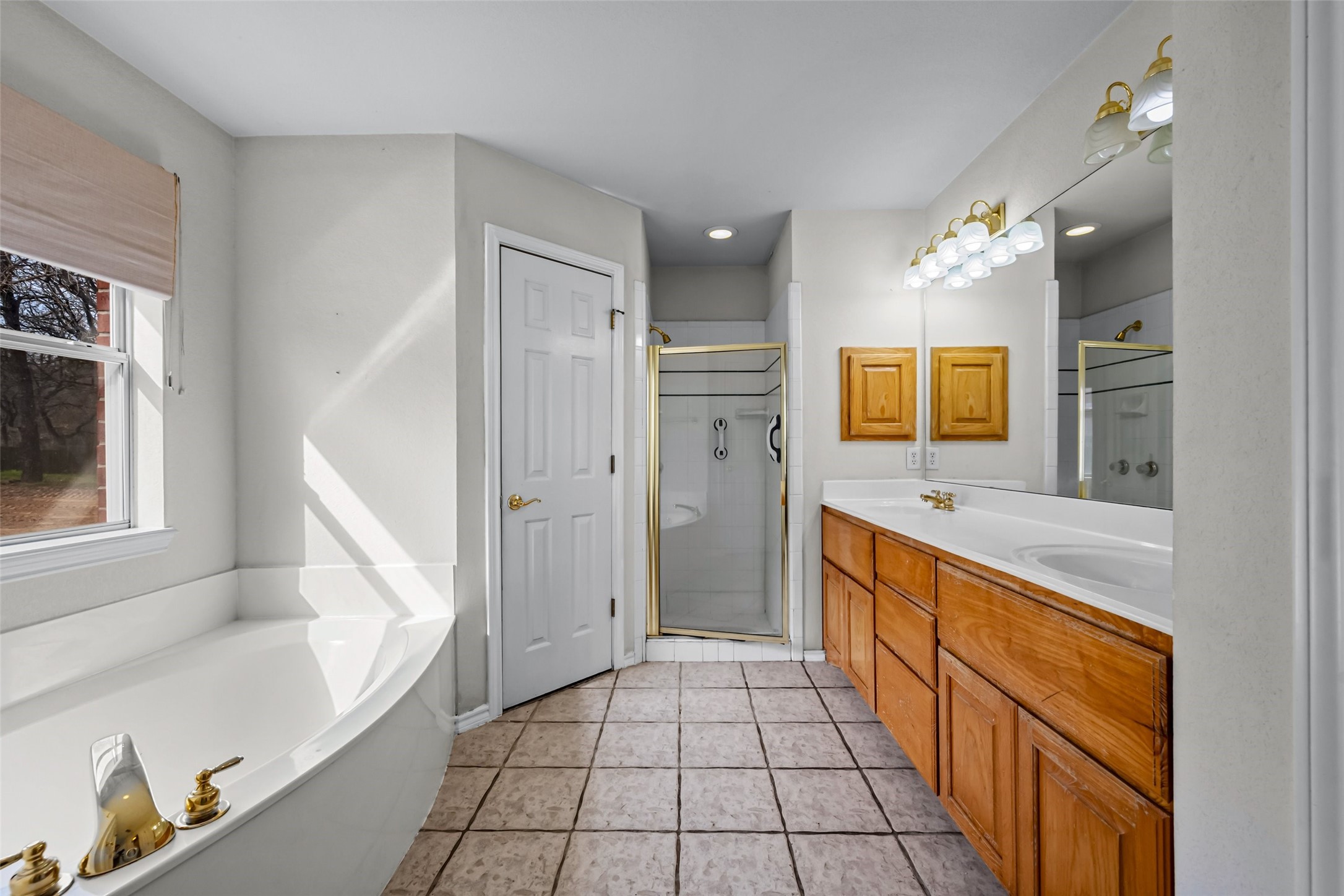 7698 Fm 920, Poolville, TX, 76487