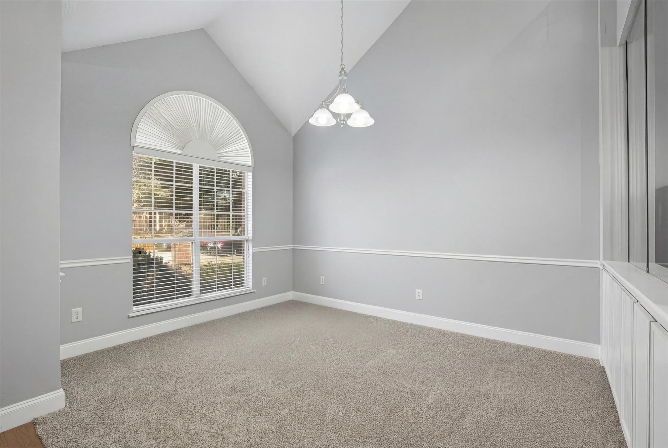 Property photo 03 of 809 Kipling Drive, Allen, TX 75002 | MLS #21127480