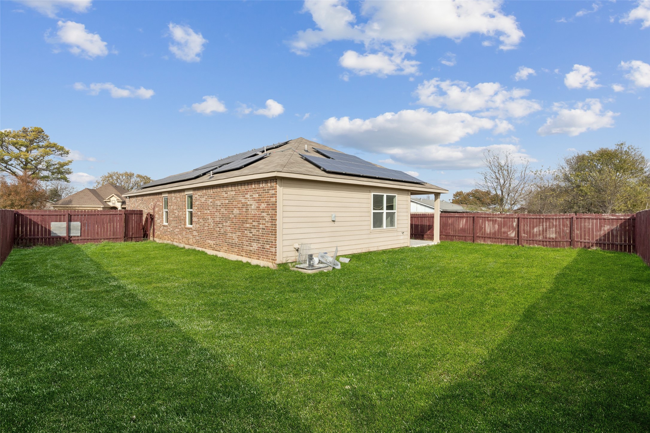 1020 Walnut Ridge Drive, Hutchins, TX, 75141