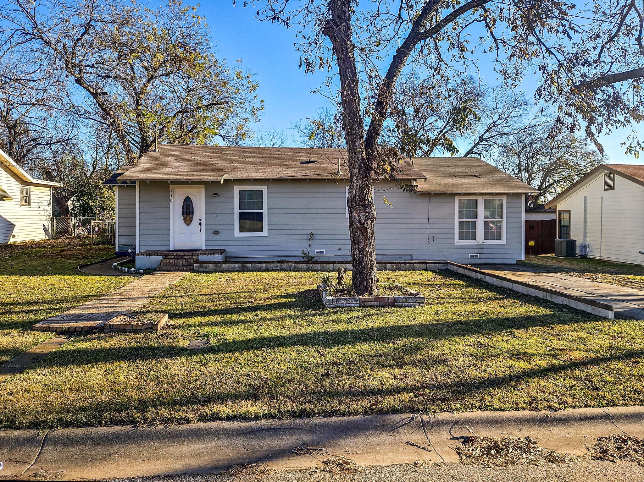 110 Ramsey Avenue, Cleburne, TX, 76031