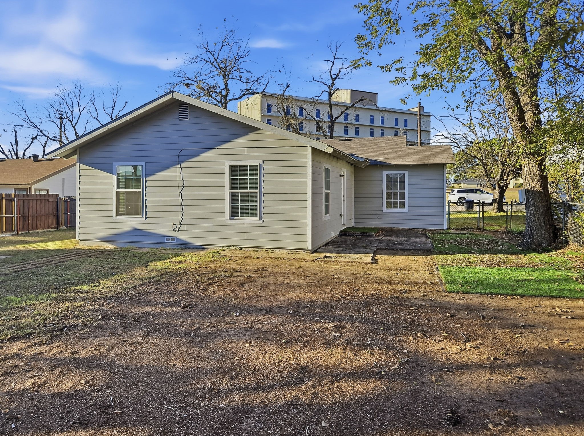 110 Ramsey Avenue, Cleburne, TX, 76031