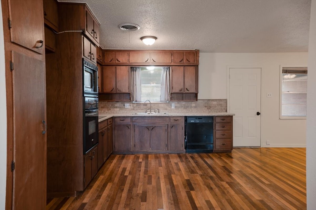 2507 SE 13th Street, Mineral Wells, TX, 76067