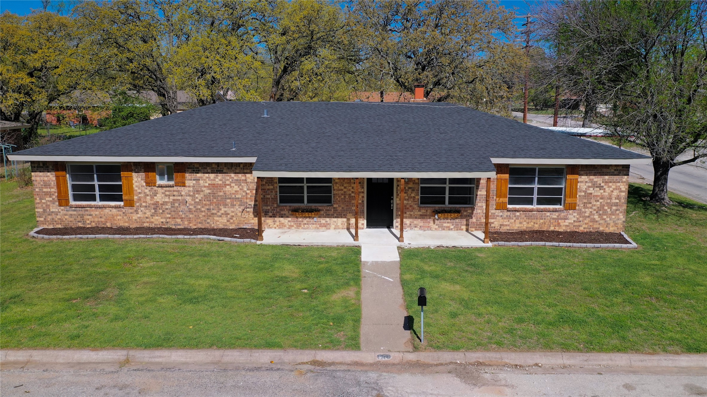1210 Miller Street, Bowie, TX, 76230