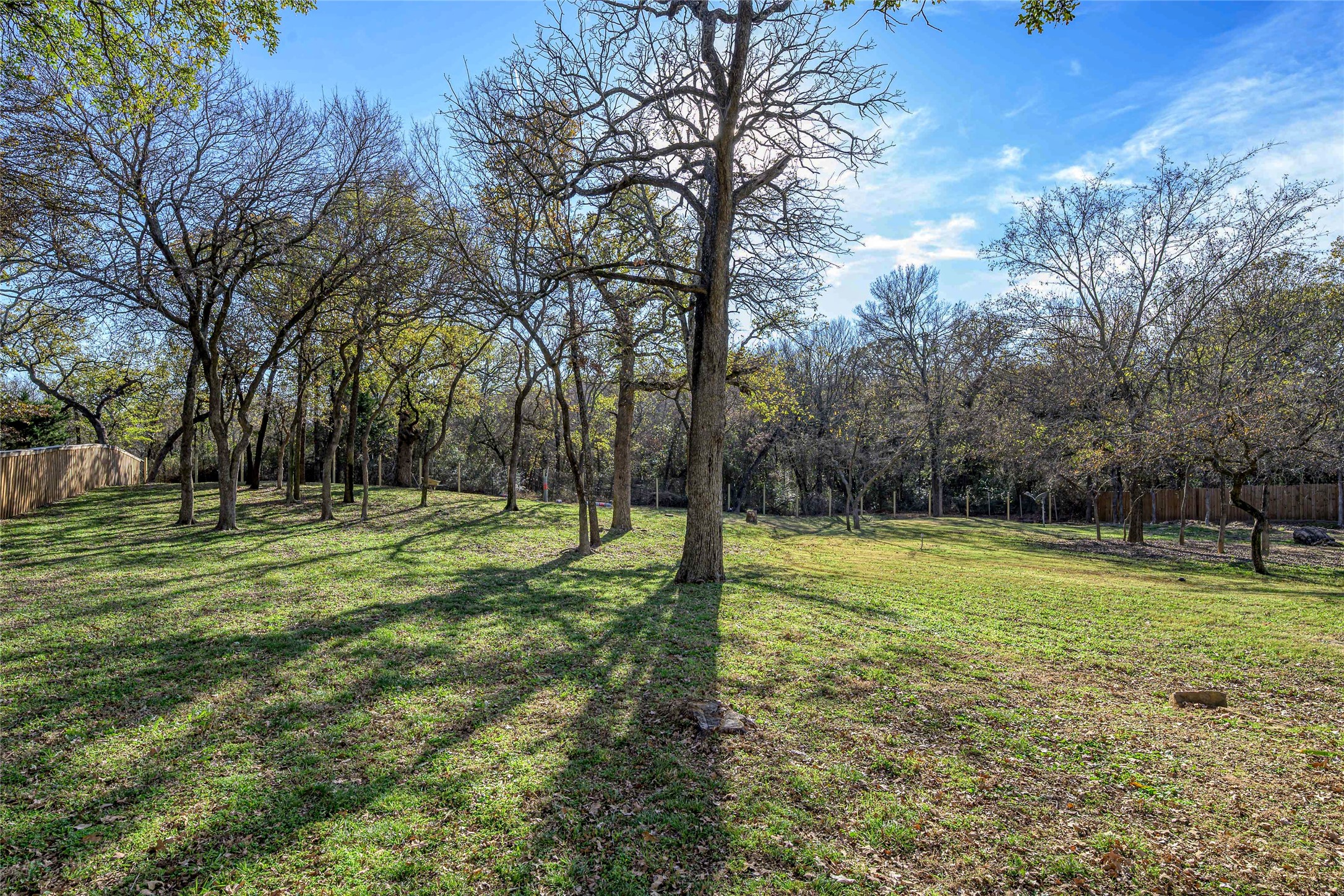 1071 E Oak Shores Drive, Cross Roads, TX, 76227