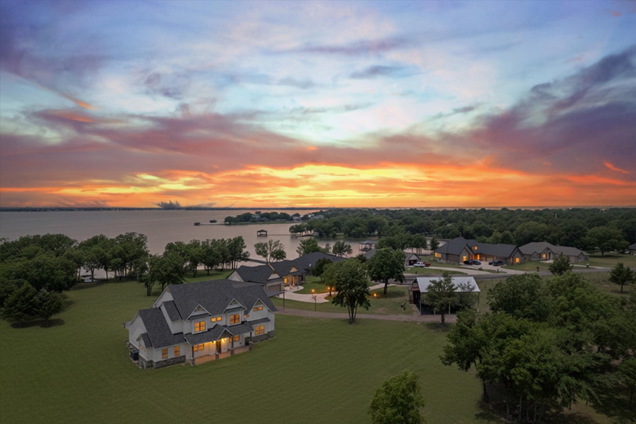 Property photo 01 of 11077 S US HIGHWAY 287 UNIT 1, Kerens, TX 75144 | MLS #21130046